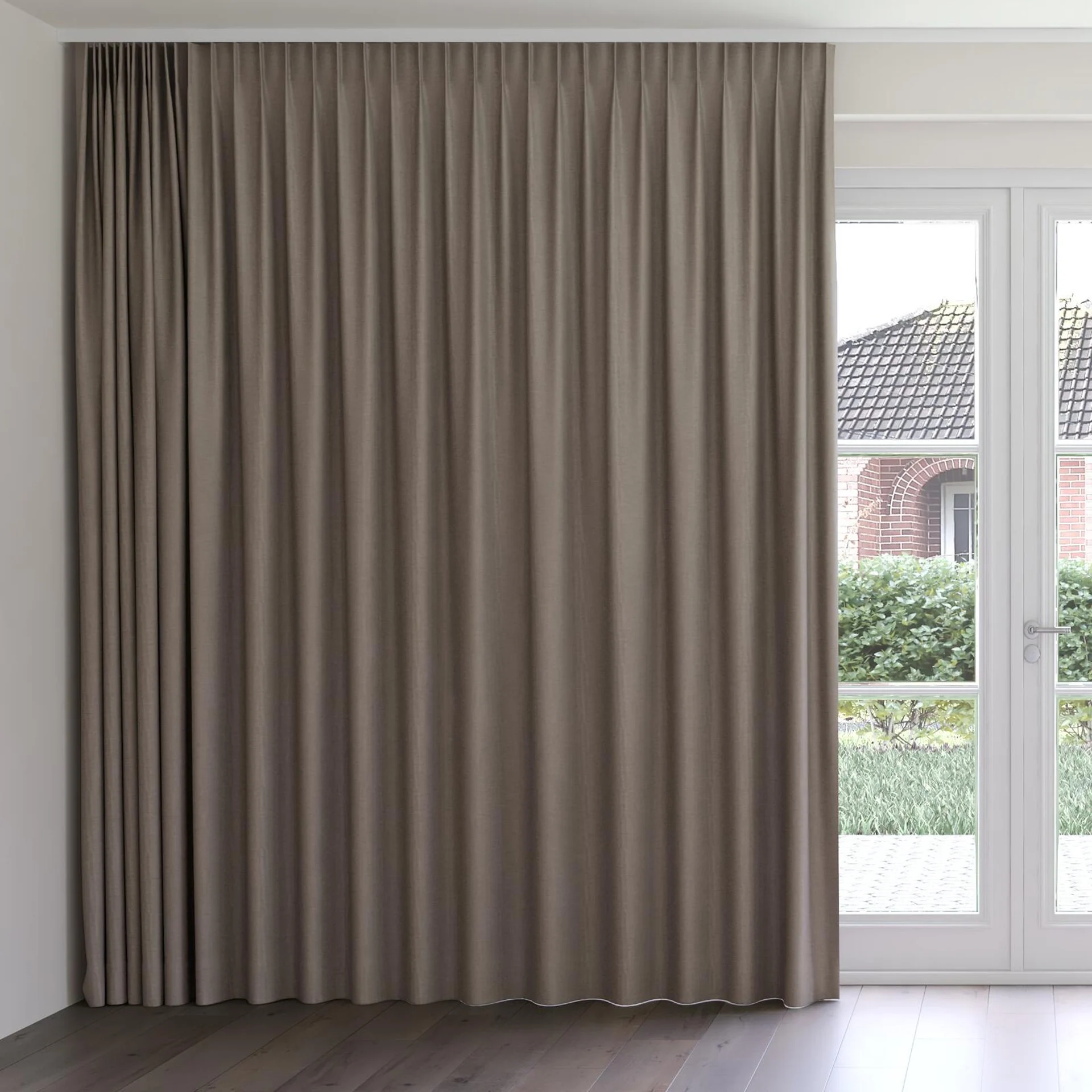 Front view of Casual Beaver, on curtain rail