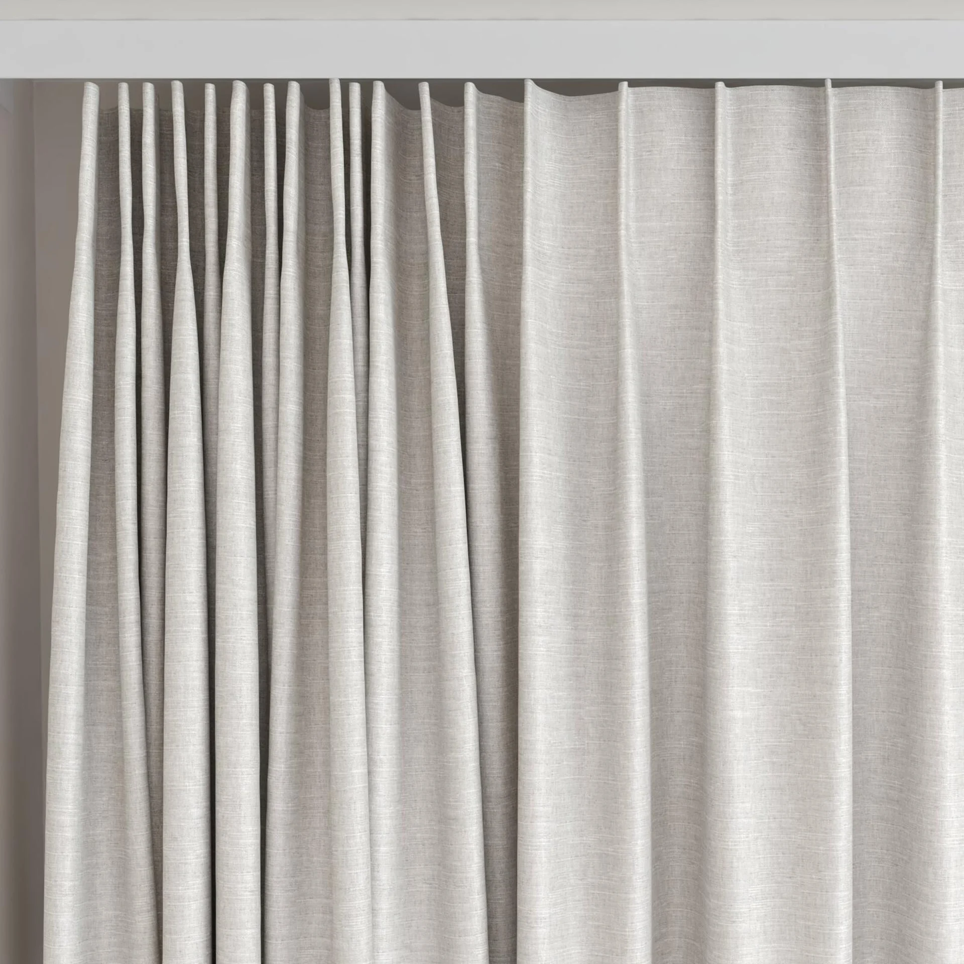 Top view of Tonto Mist, on curtain rail