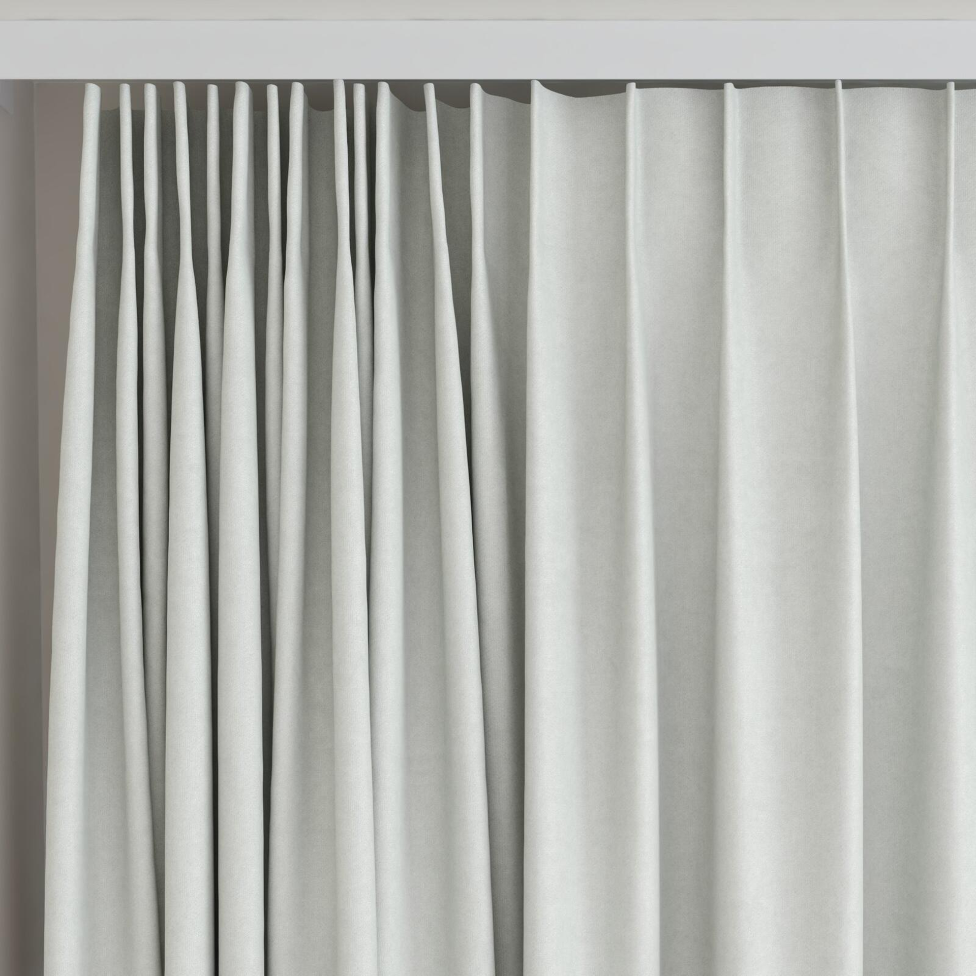 Top view of Peak Cloud, on curtain rail