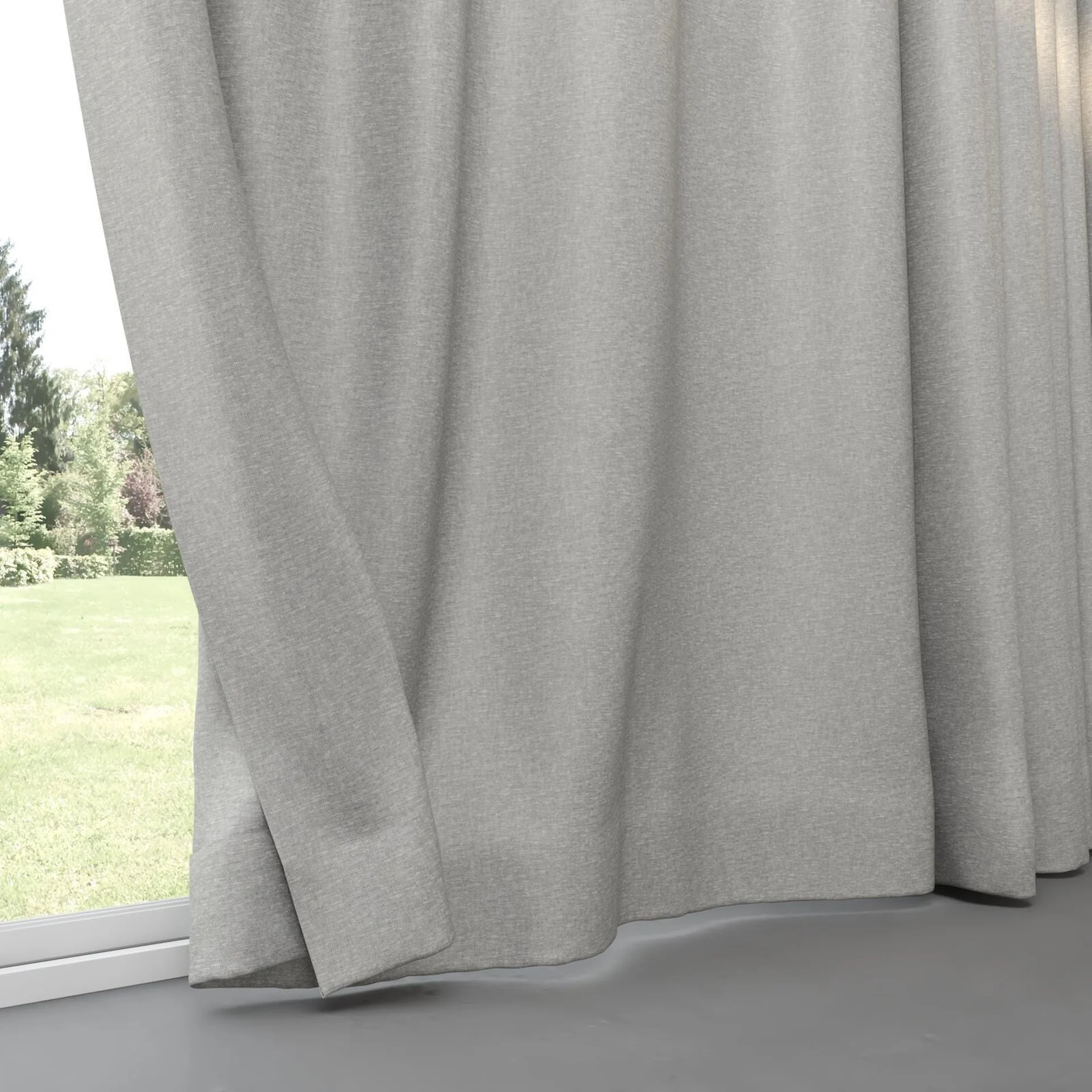 Bottom view of Glamour Steel, pinch pleat