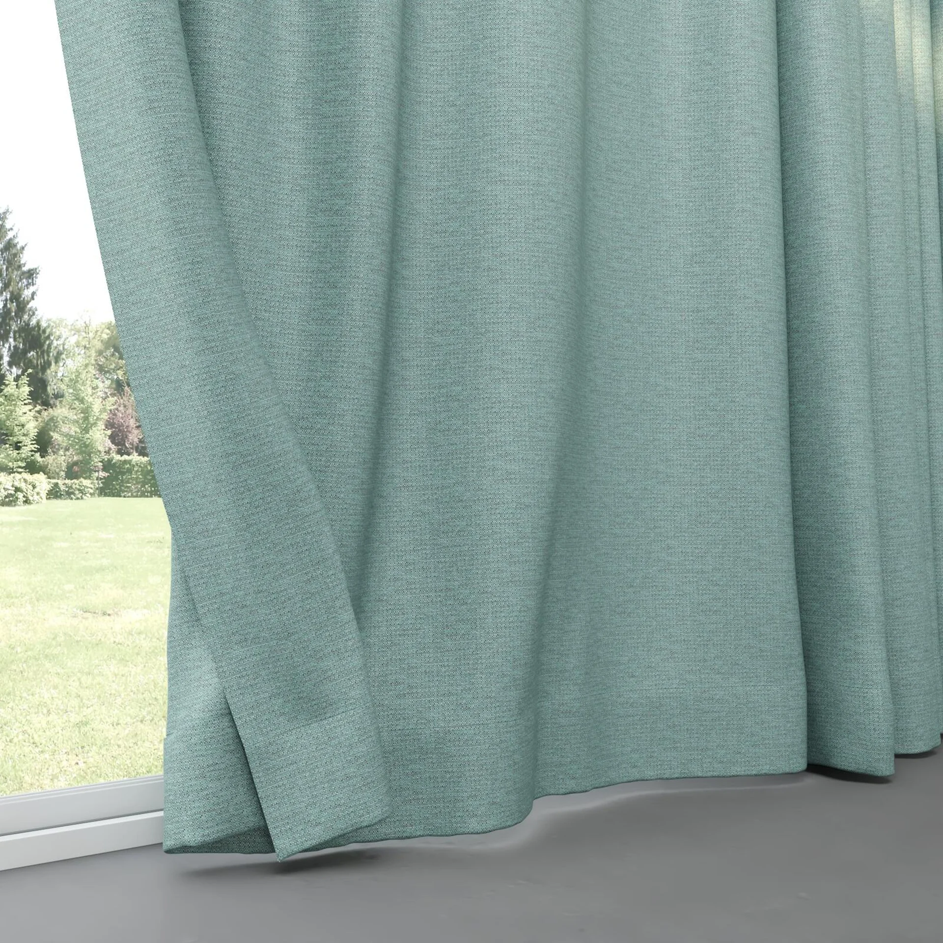 Bottom view of Bravo Dragonfly, pinch pleat