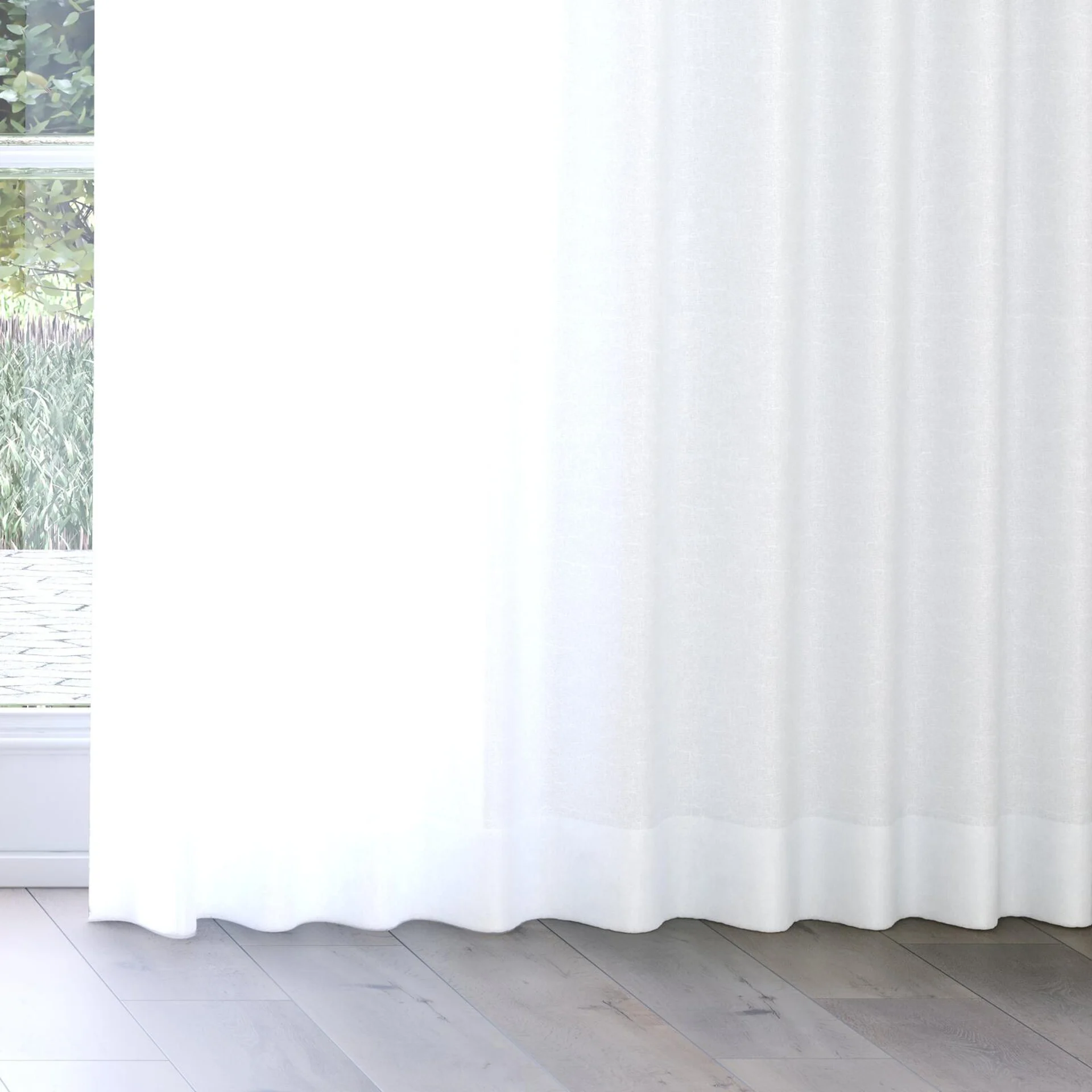 Bottom view of Pure Diamond, on curtain rail