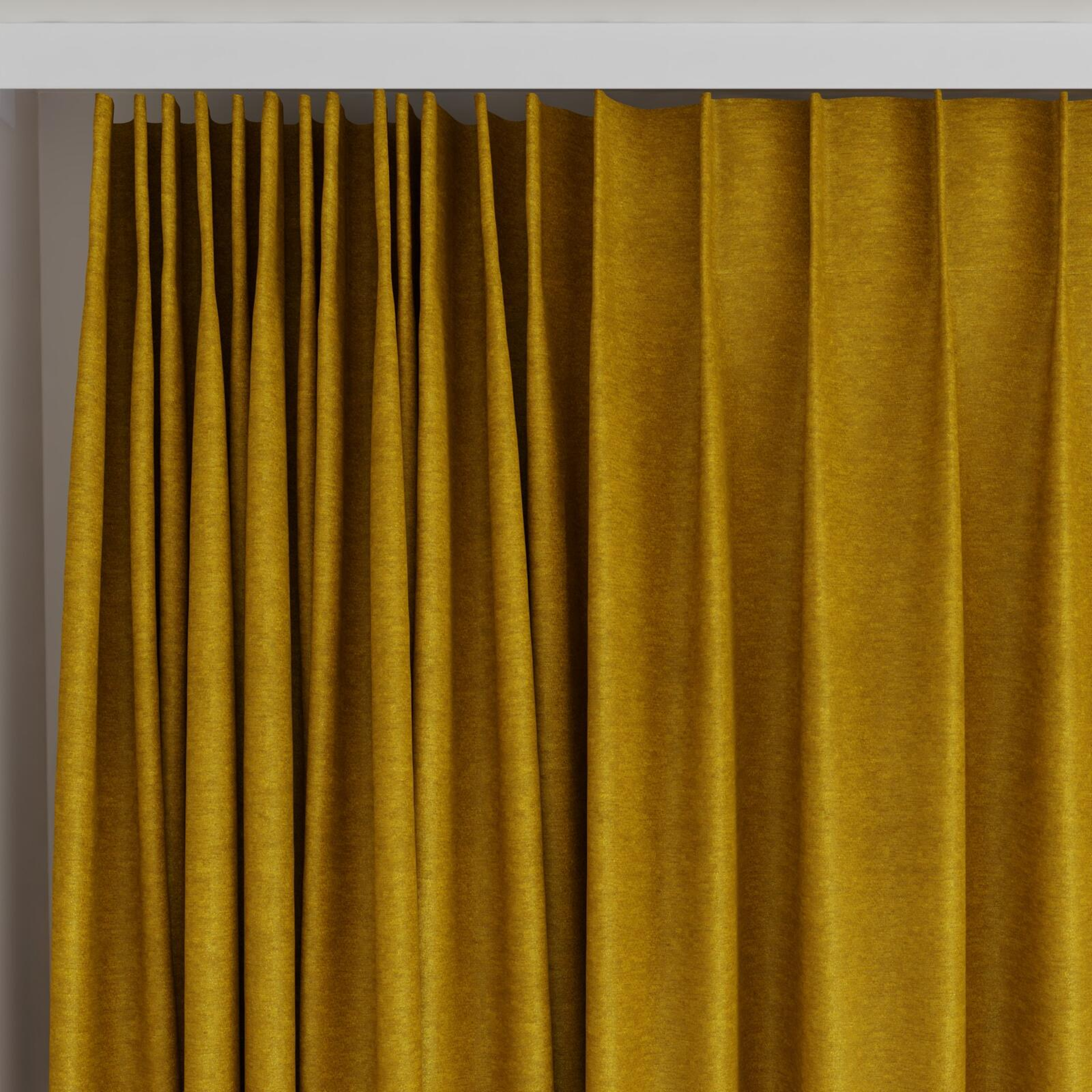 Top view of Baron Gold, on curtain rail