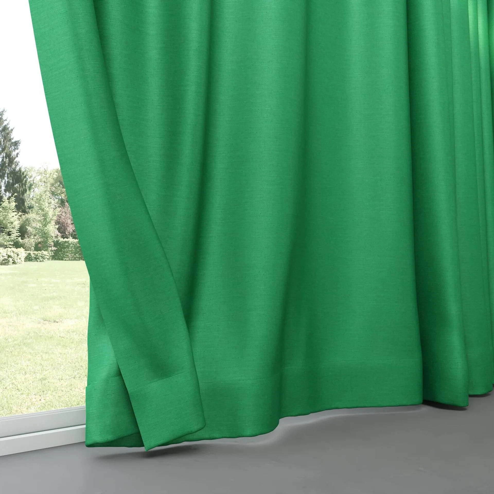 Bottom view of Provence Emerald, pinch pleat