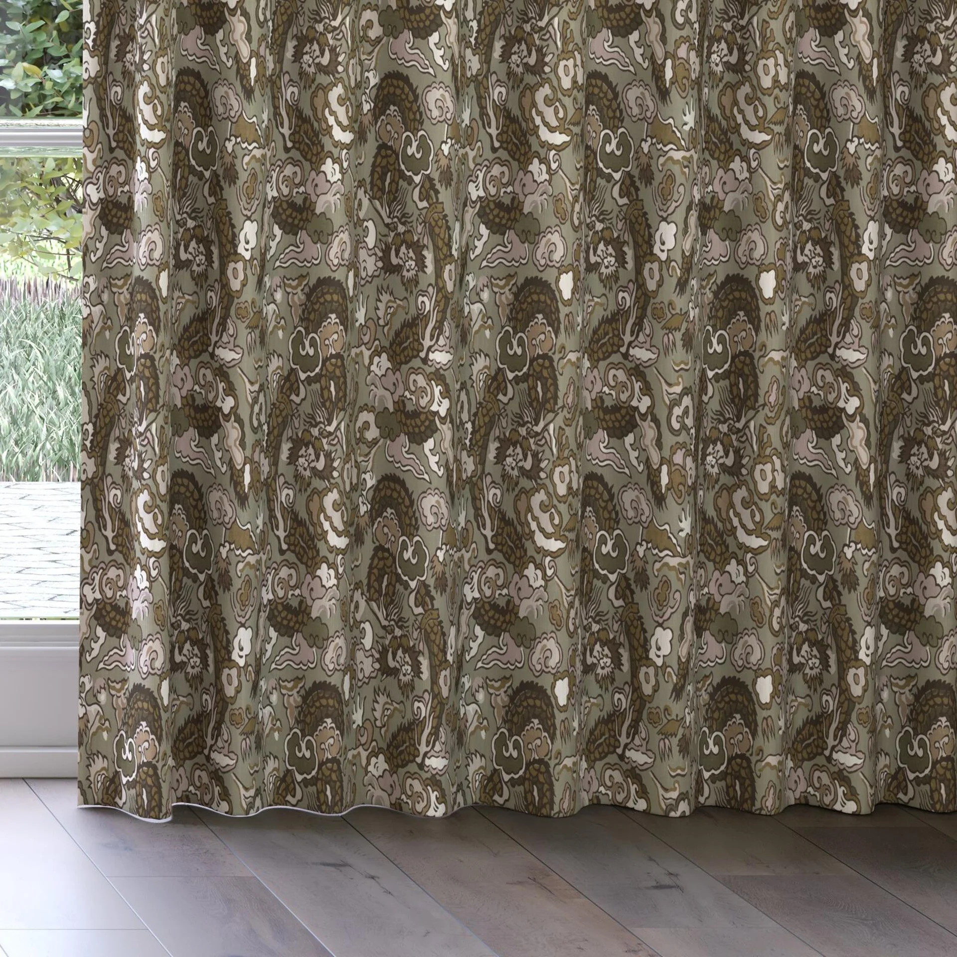 Bottom view of Komodo Dragon Bamboo, on curtain rail