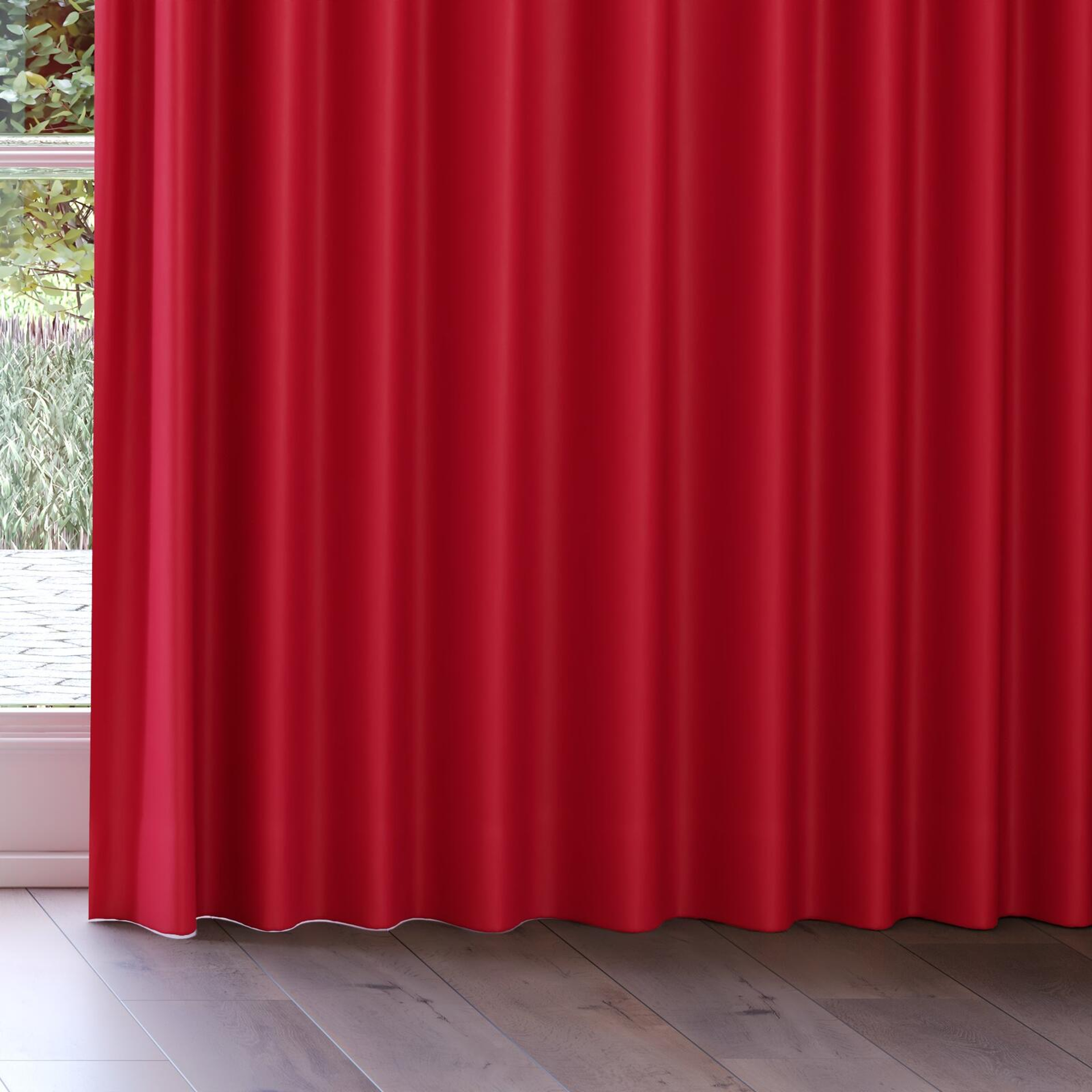 Bottom view of Blockbuster Ribbon, on curtain rail