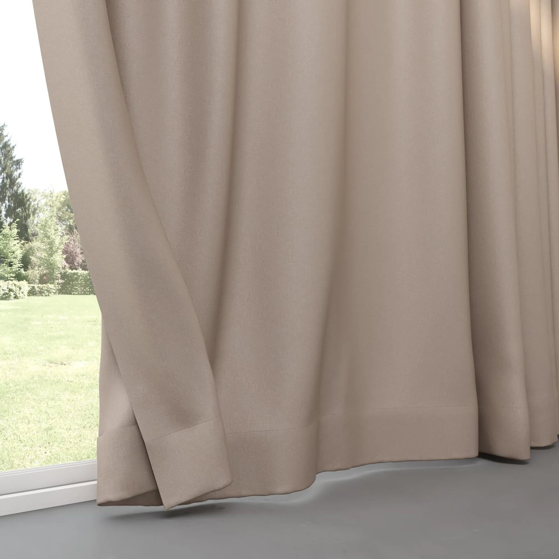 Bottom view of Infinite Blush, pinch pleat