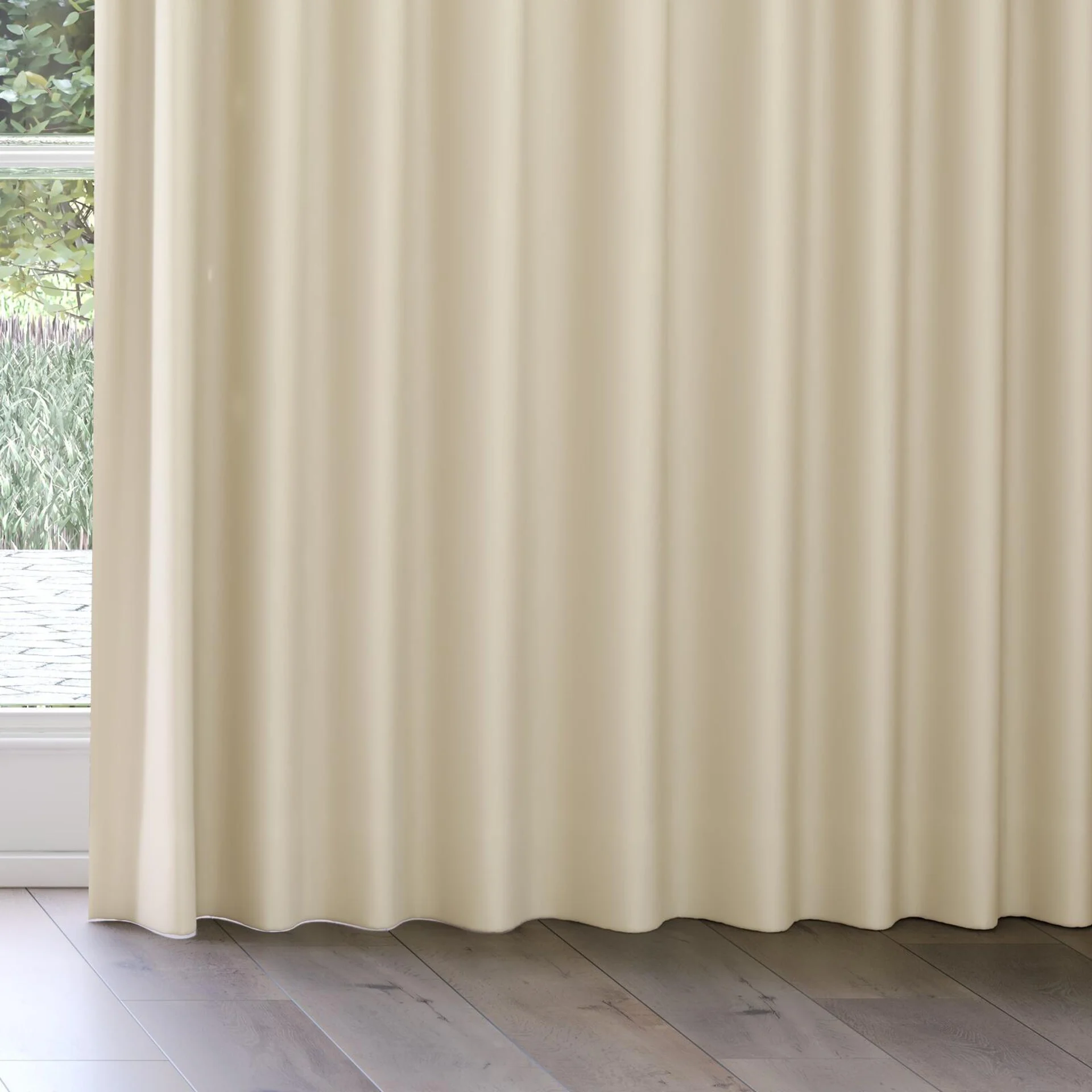 Bottom view of Vela Sand, on curtain rail