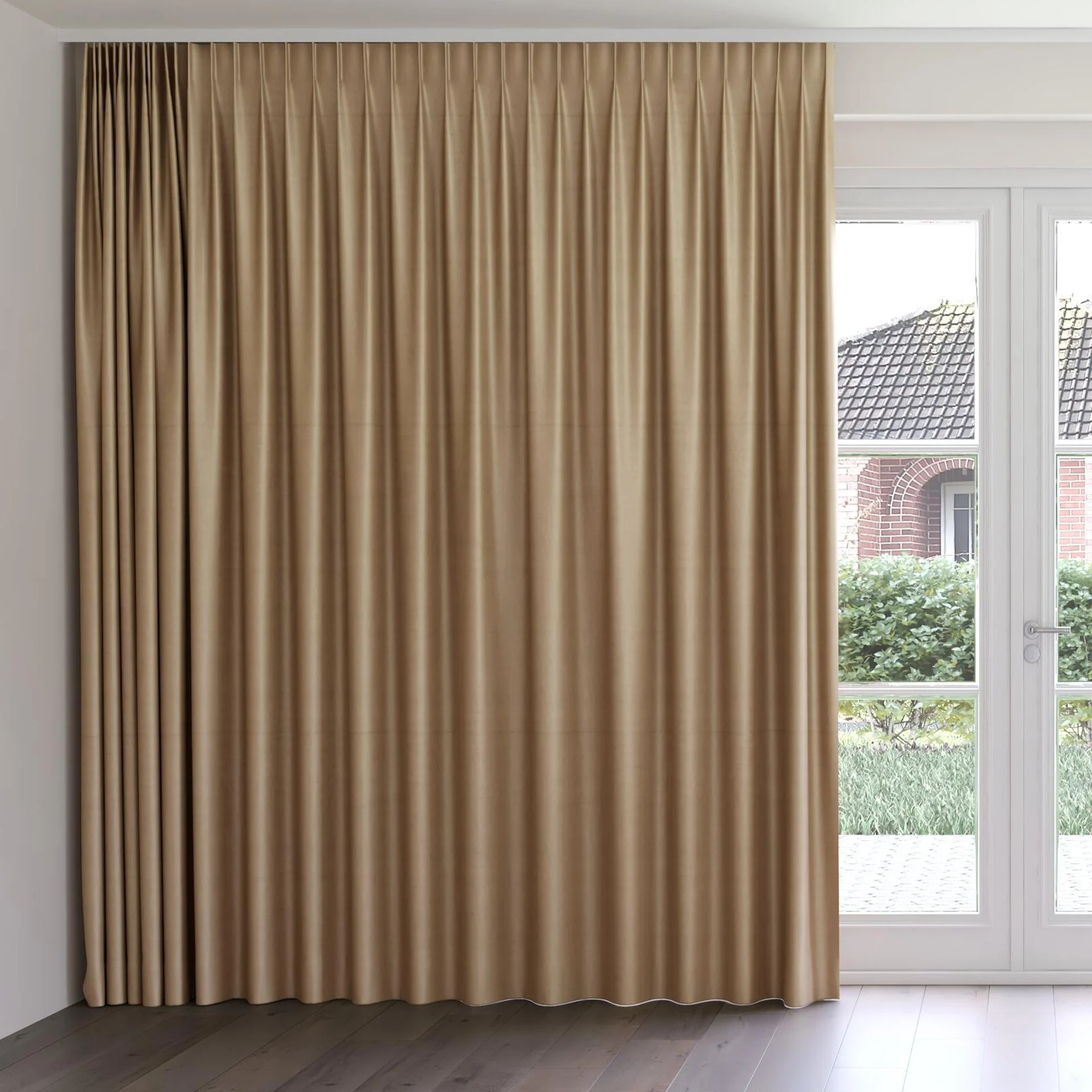 Front view of Warlock Mink, on curtain rail