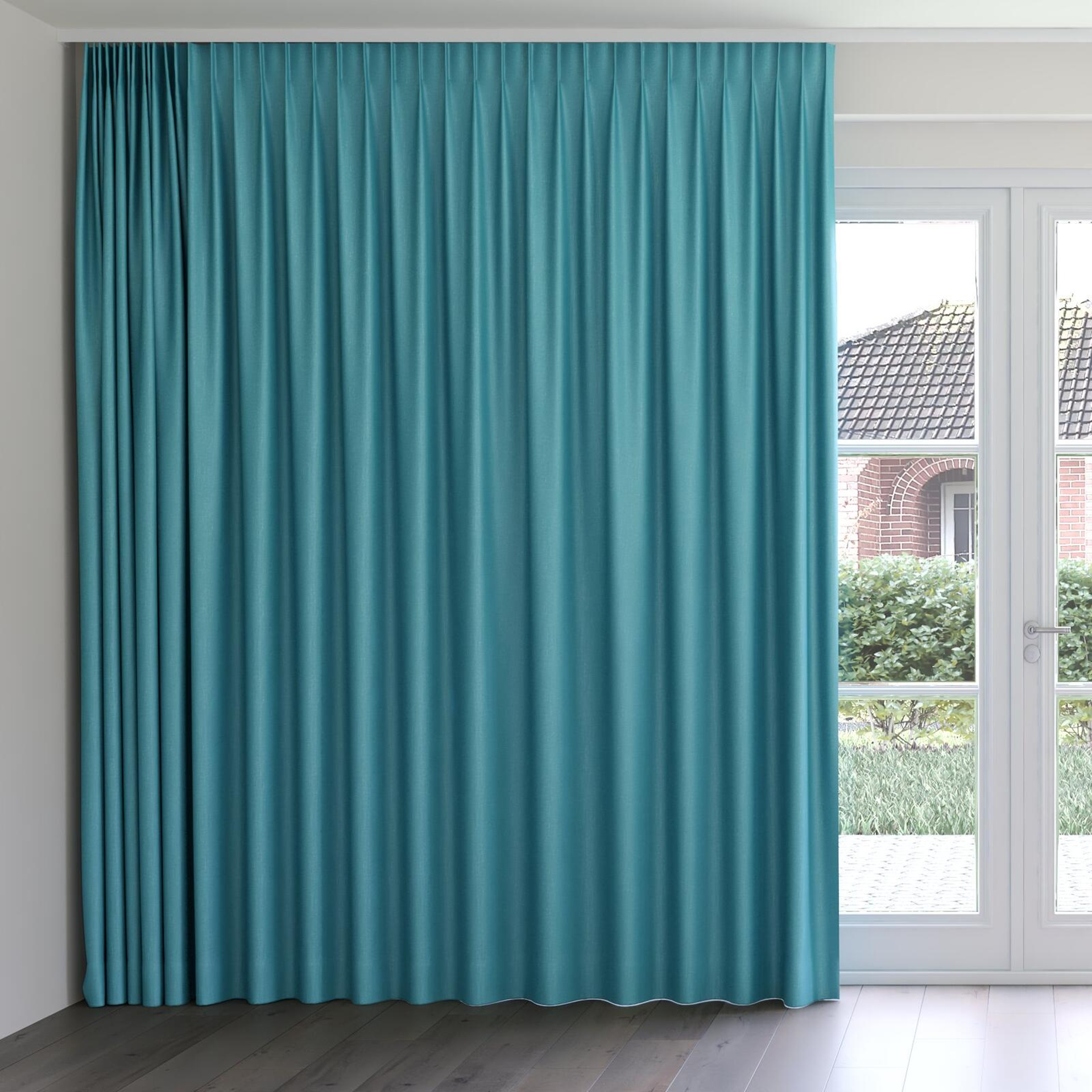 Front view of Bavaria Scuba, on curtain rail
