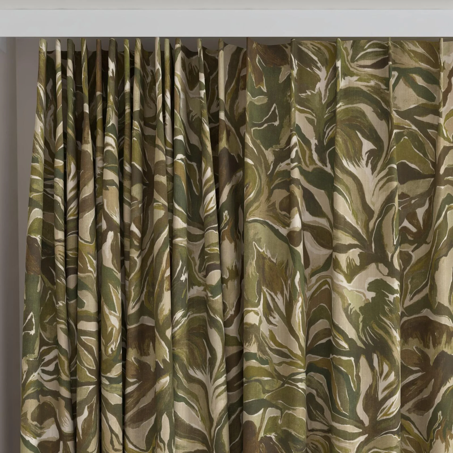 Top view of Grande Terre Jungle, on curtain rail