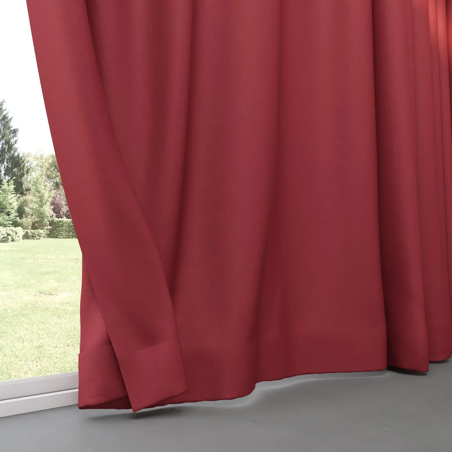 Bottom view of Brugge Bengal, pinch pleat