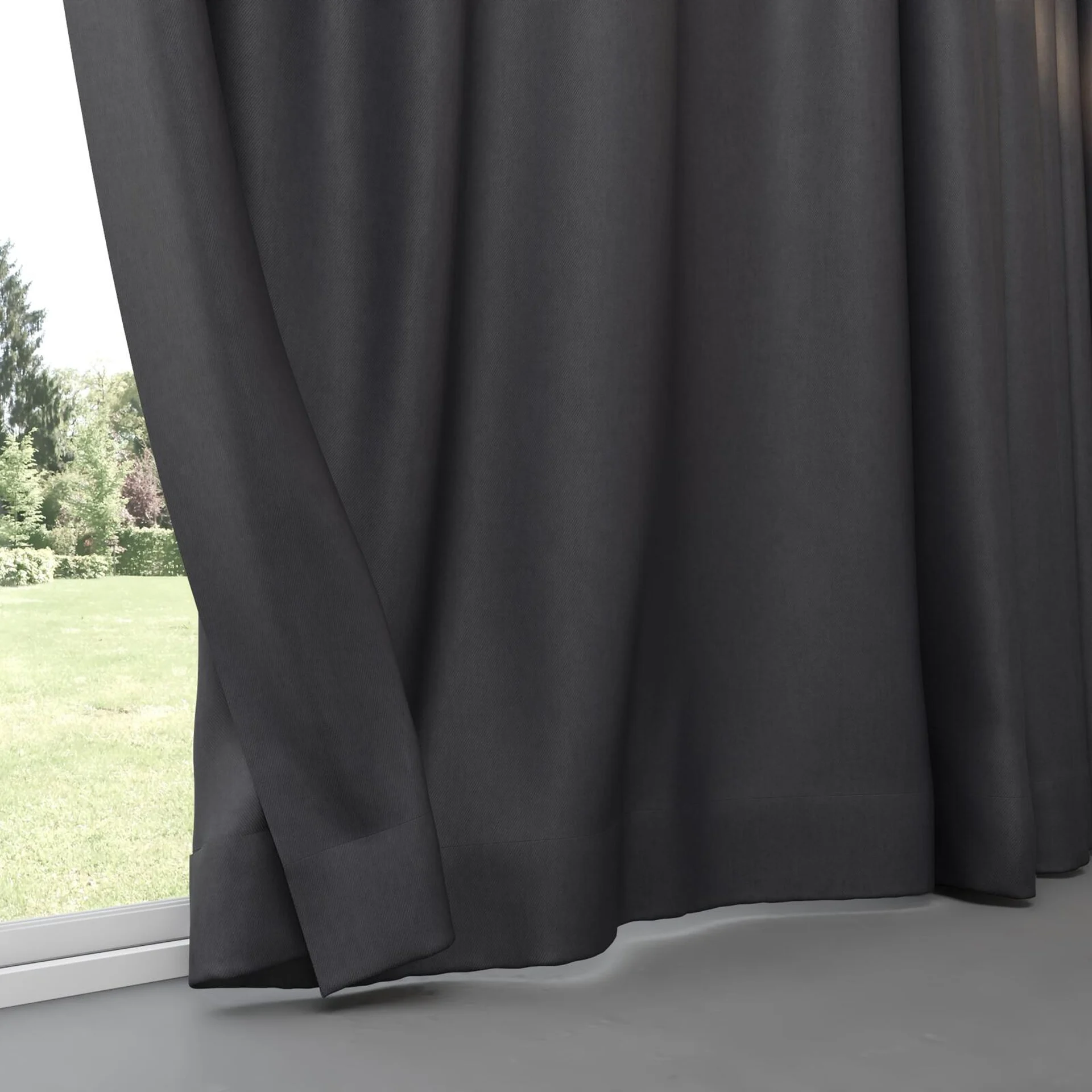 Bottom view of Fiji Raven, pinch pleat