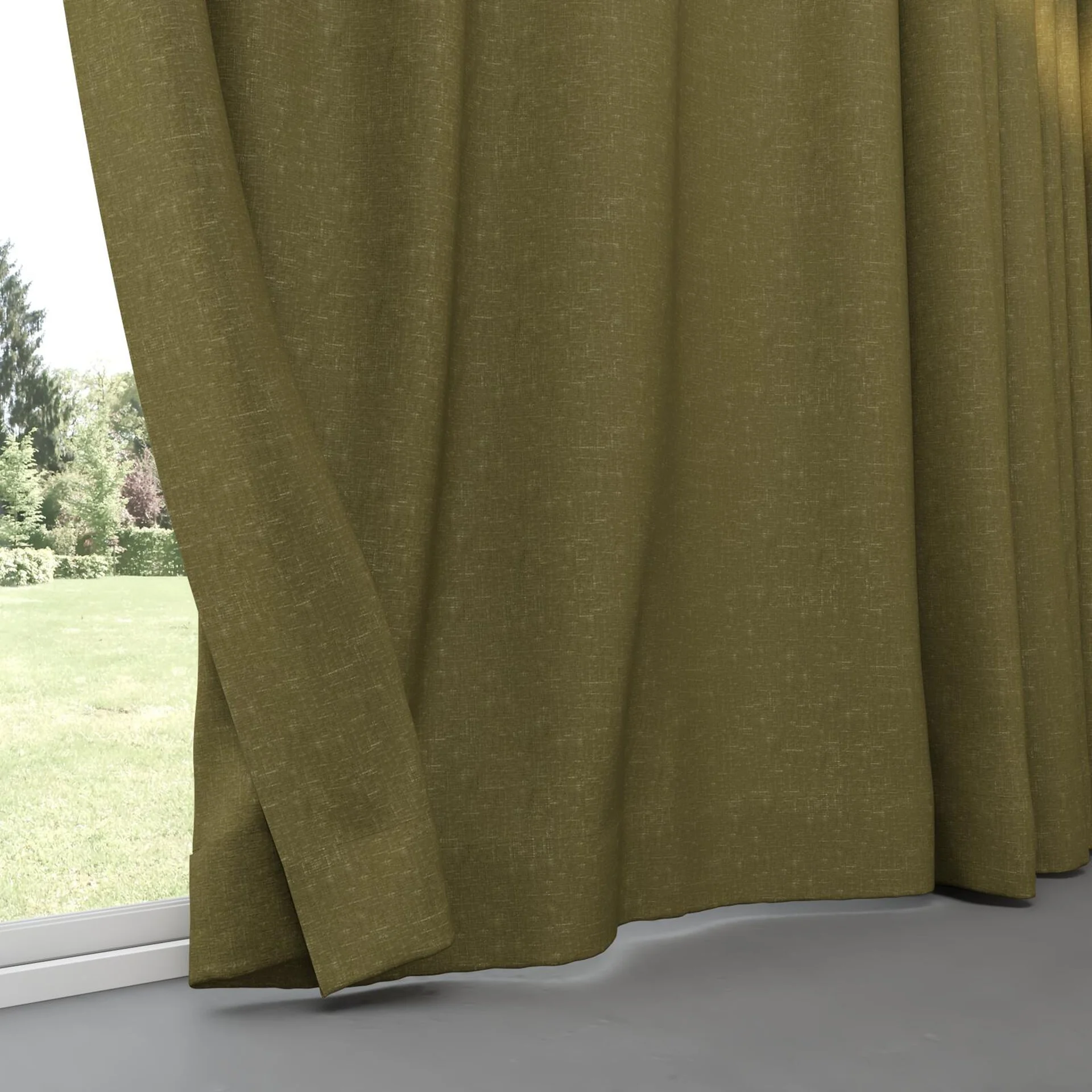 Bottom view of Coverlet Hunter, pinch pleat