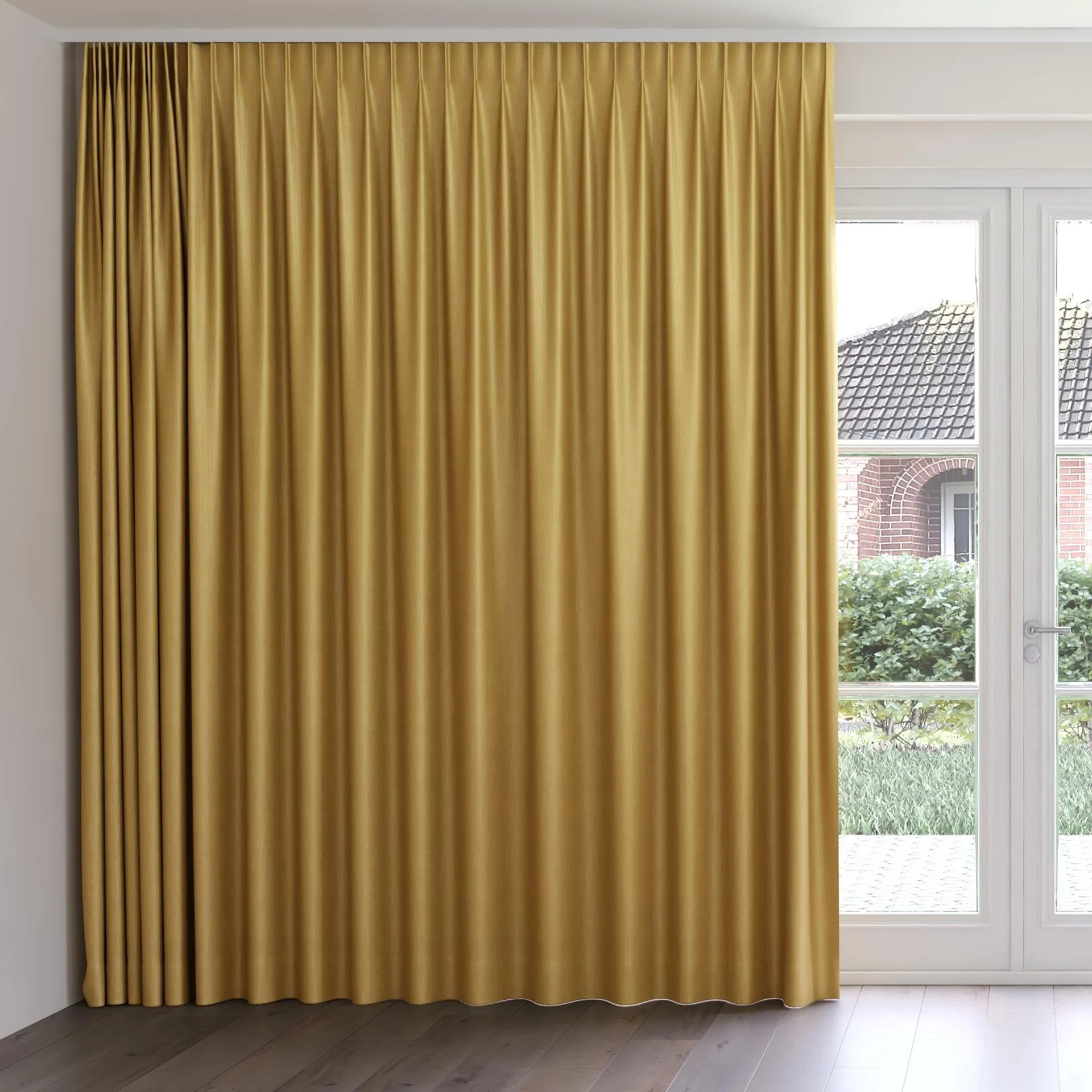 Front view of Hombre Gold, on curtain rail