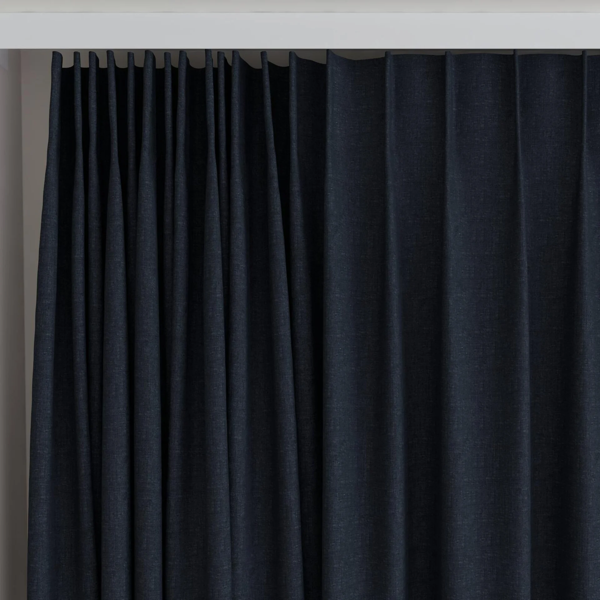 Top view of Coverlet Night, on curtain rail