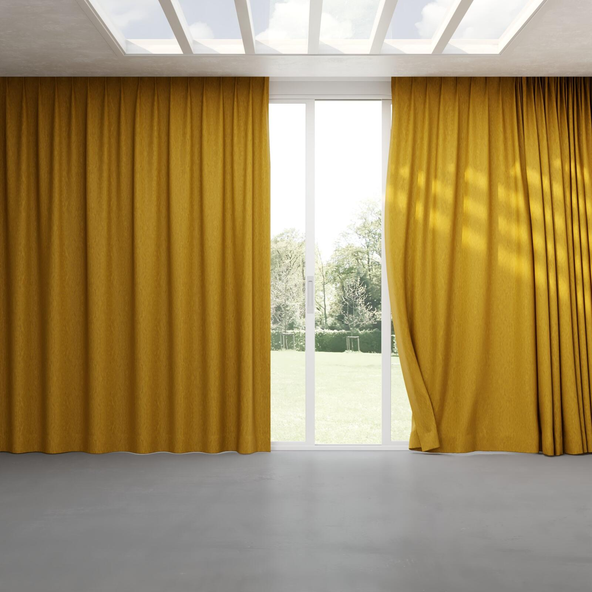 Full view of Tuxedo Gold, pinch pleat