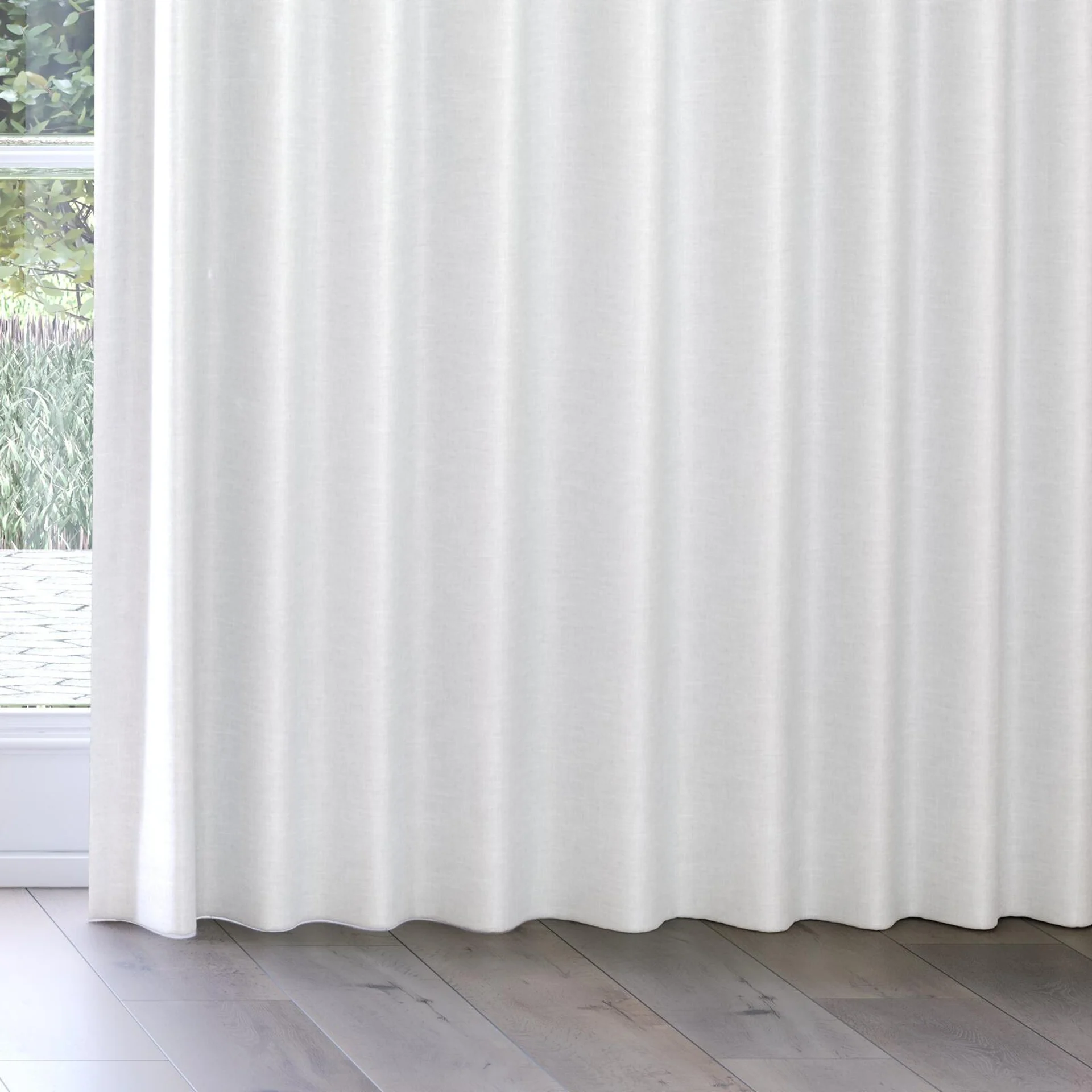 Bottom view of Tonto Snow, on curtain rail