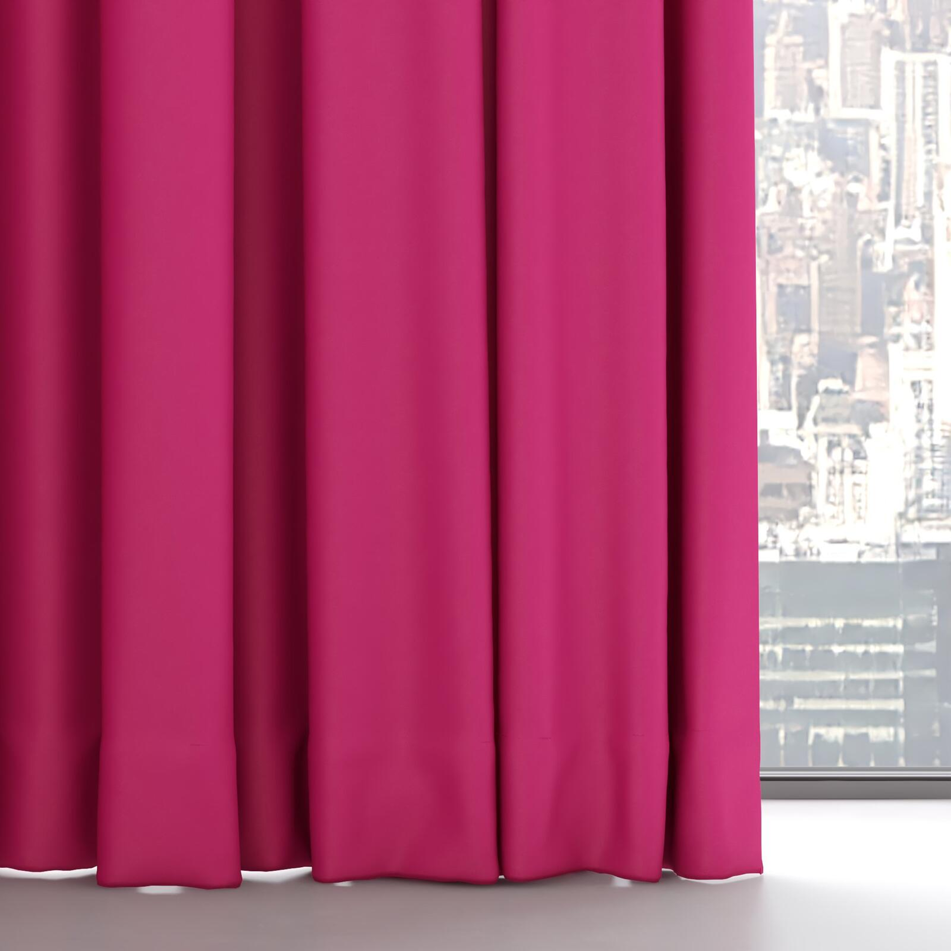 Bottom view of Ultra Dim Magenta, on hidden rail