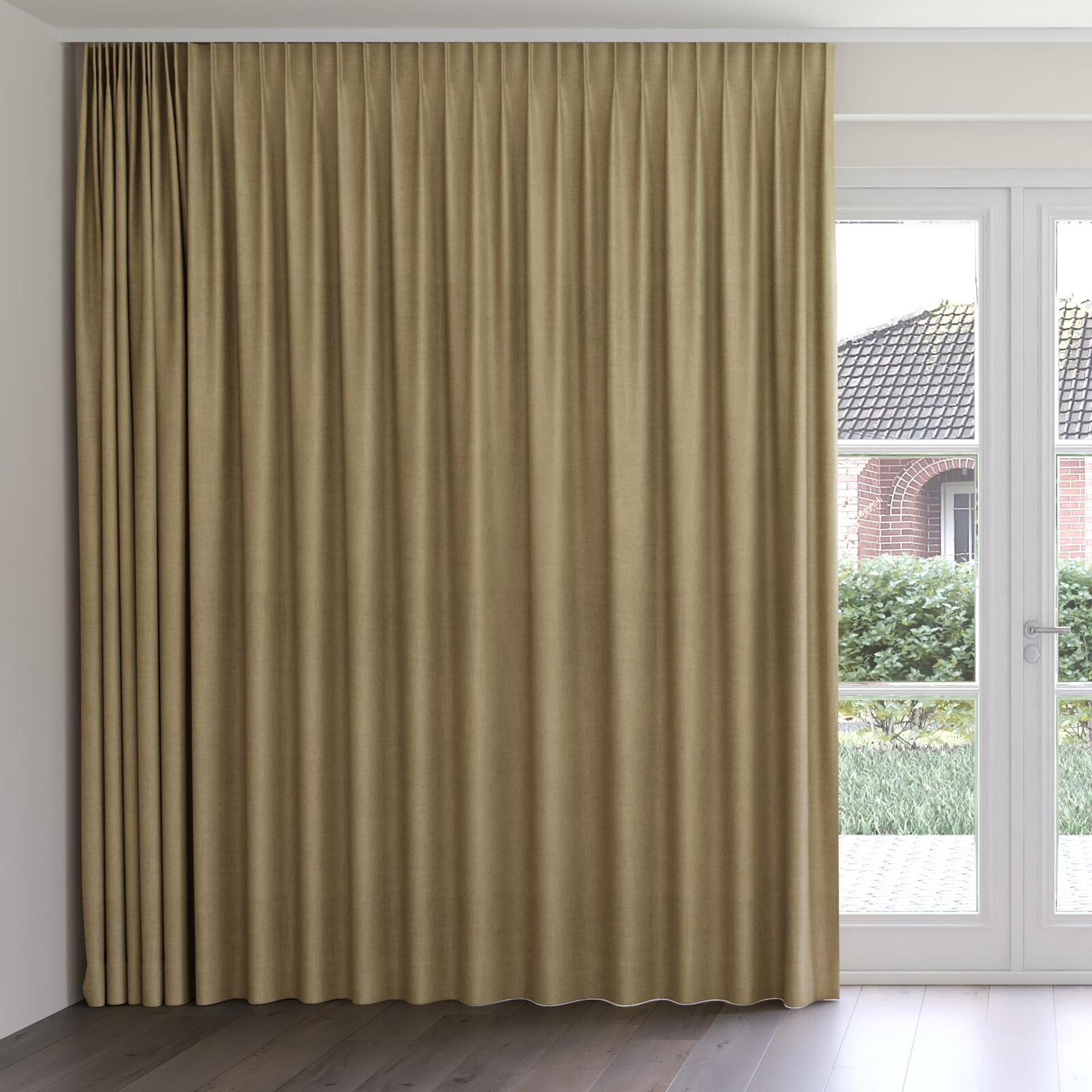 Front view of Monterey String, on curtain rail