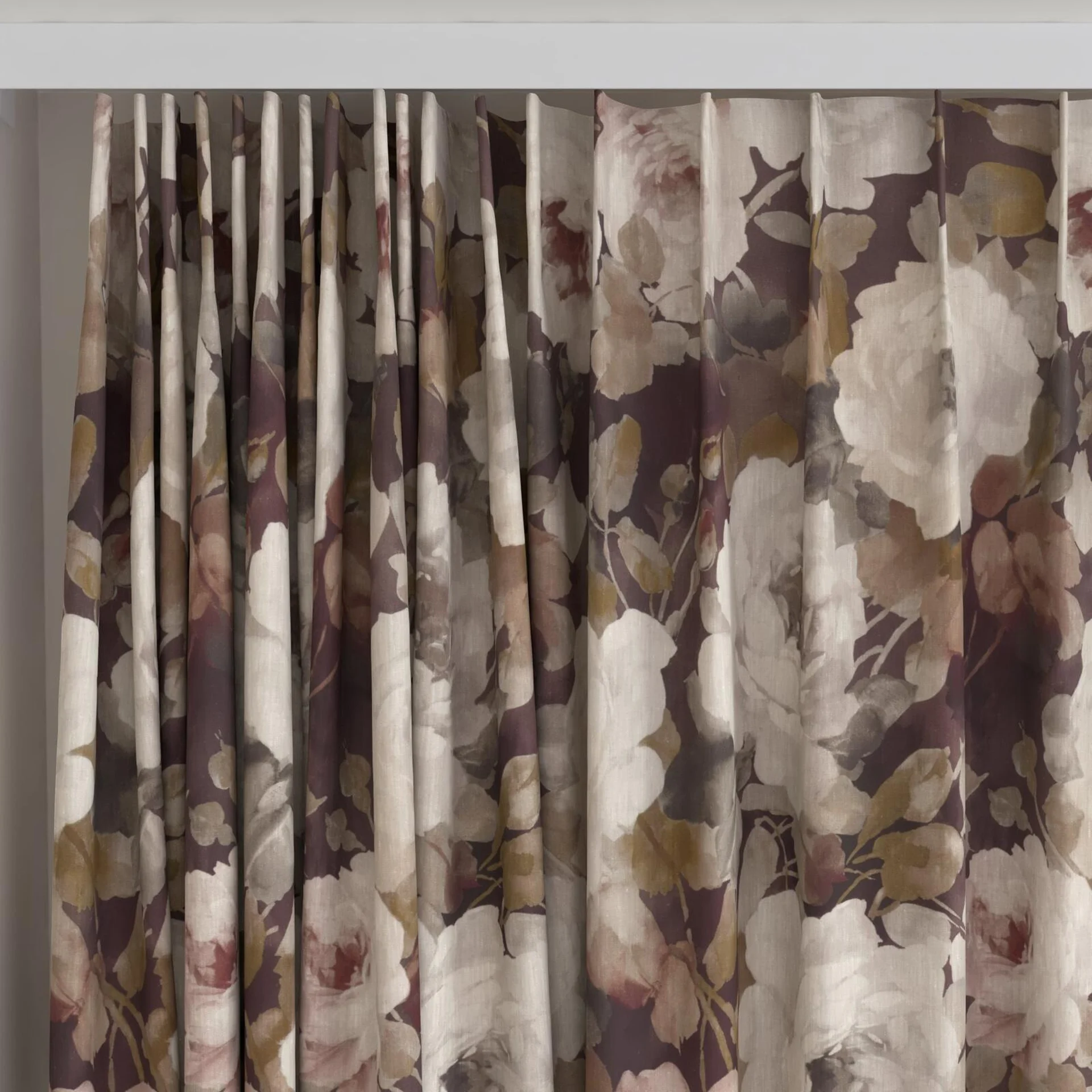 Top view of Victoria Imperial, on curtain rail