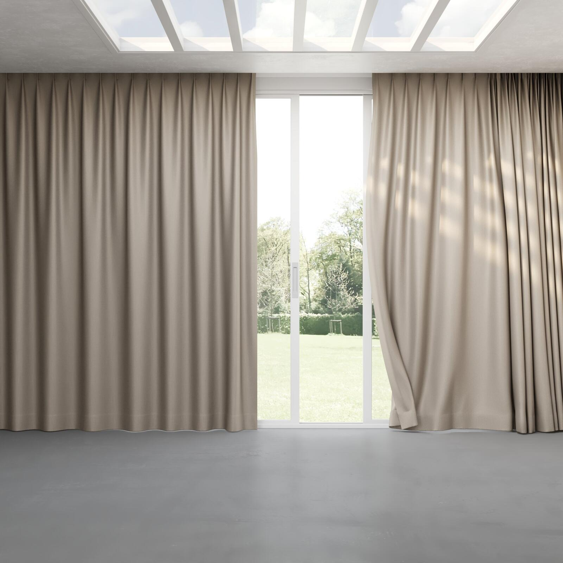 Full view of Taylor Oatmeal, pinch pleat