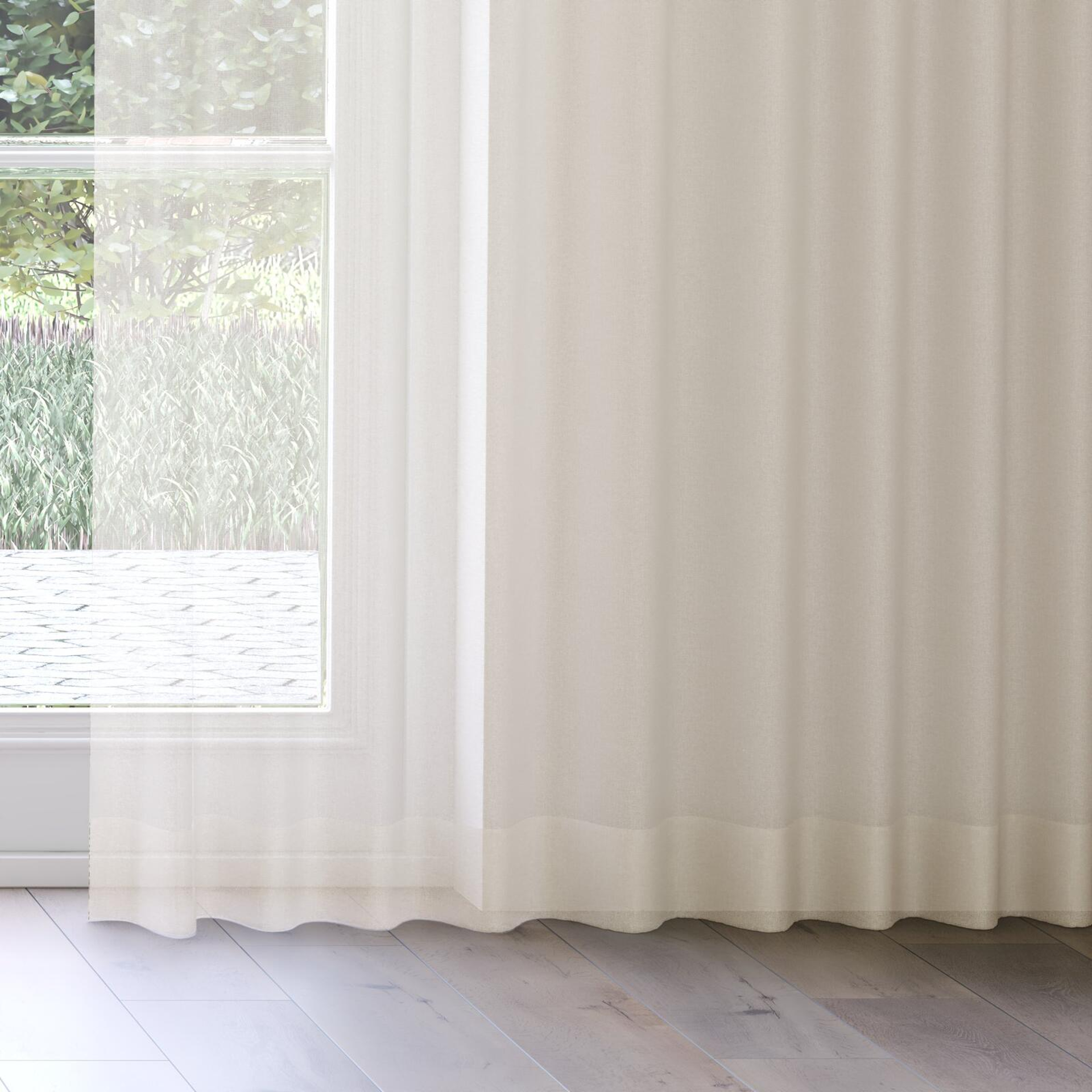 Bottom view of Sardinia Linen, on curtain rail