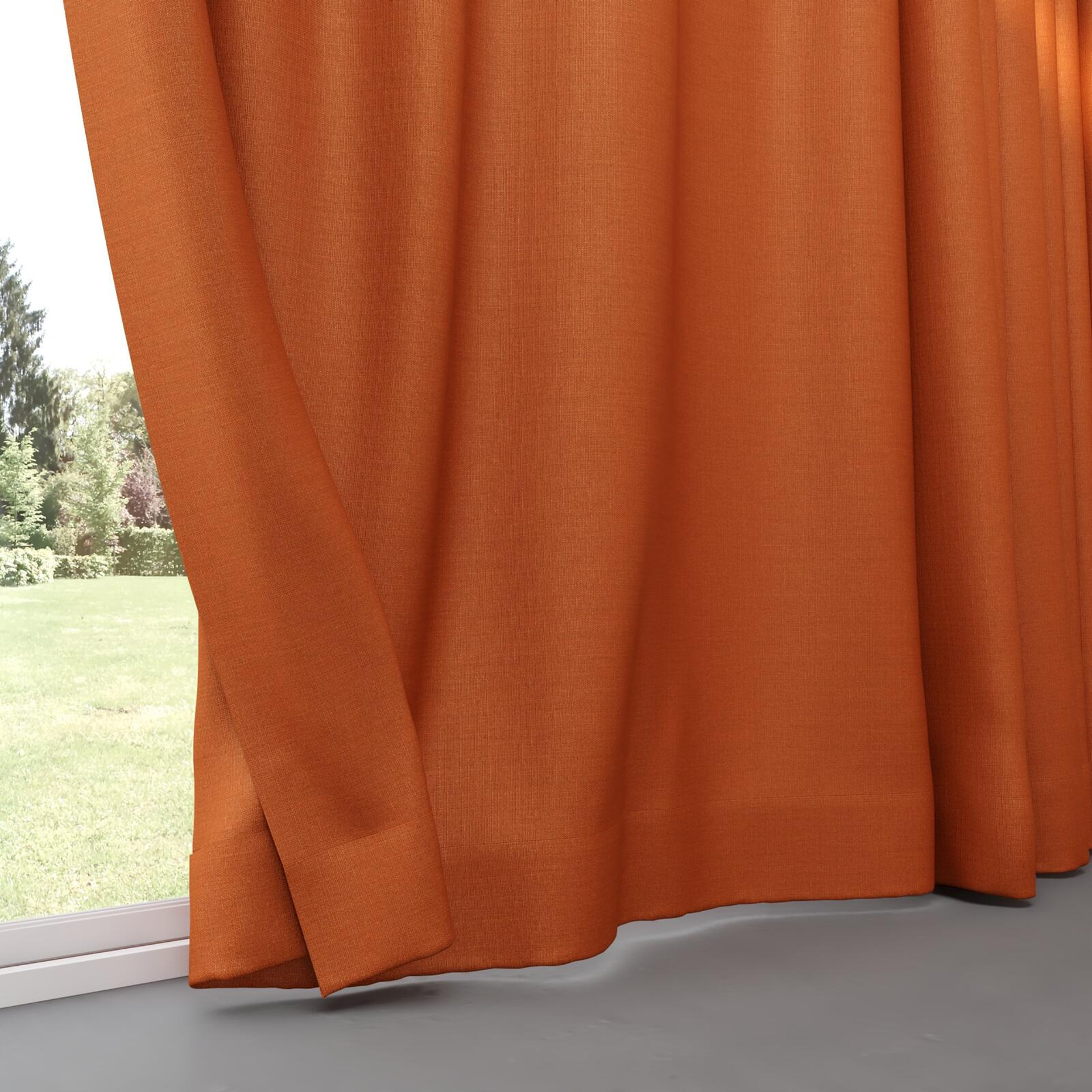 Bottom view of Linex Sienna, pinch pleat