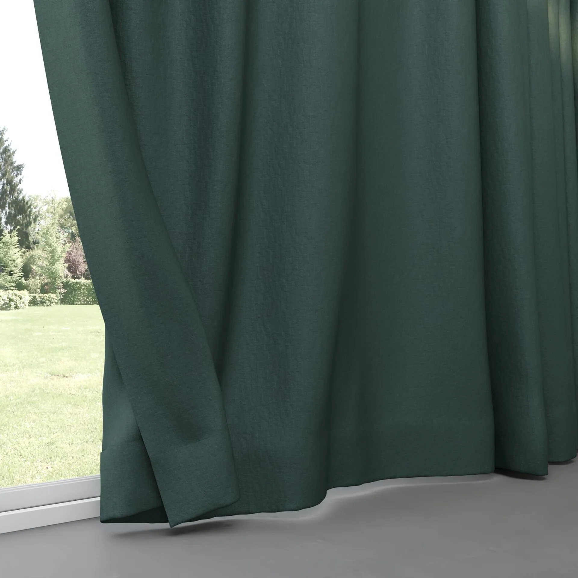 Bottom view of Eternal Pacific, pinch pleat
