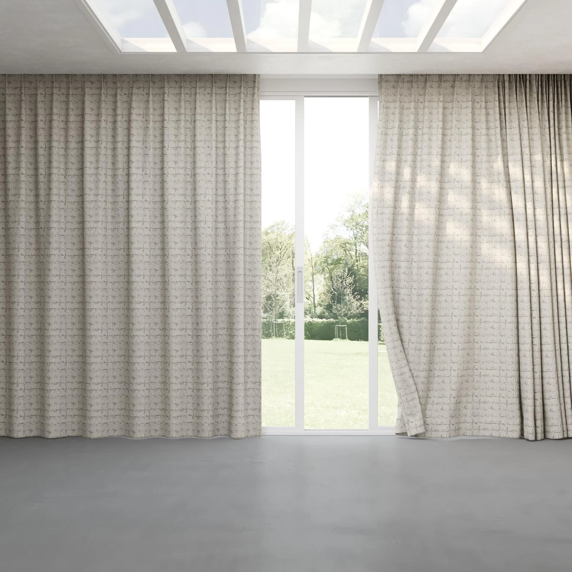 Full view of Novella Platinum, pinch pleat