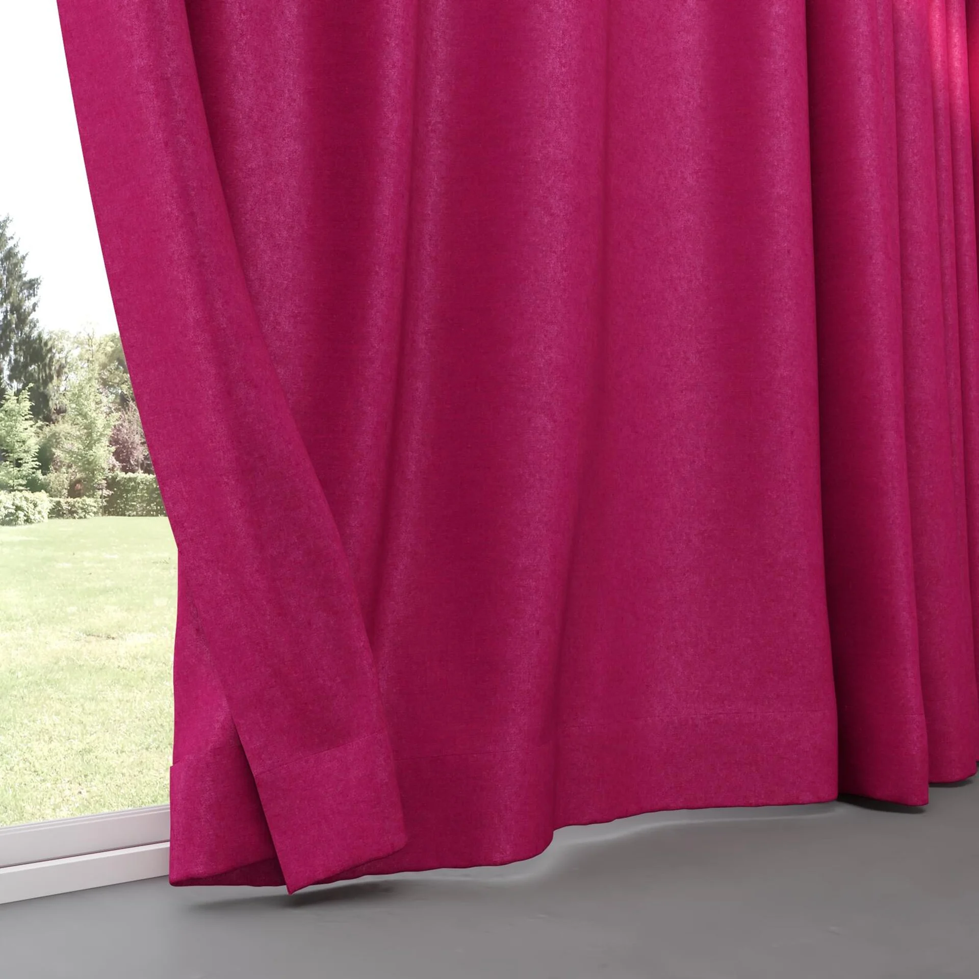 Bottom view of Drama Fuchsia, pinch pleat