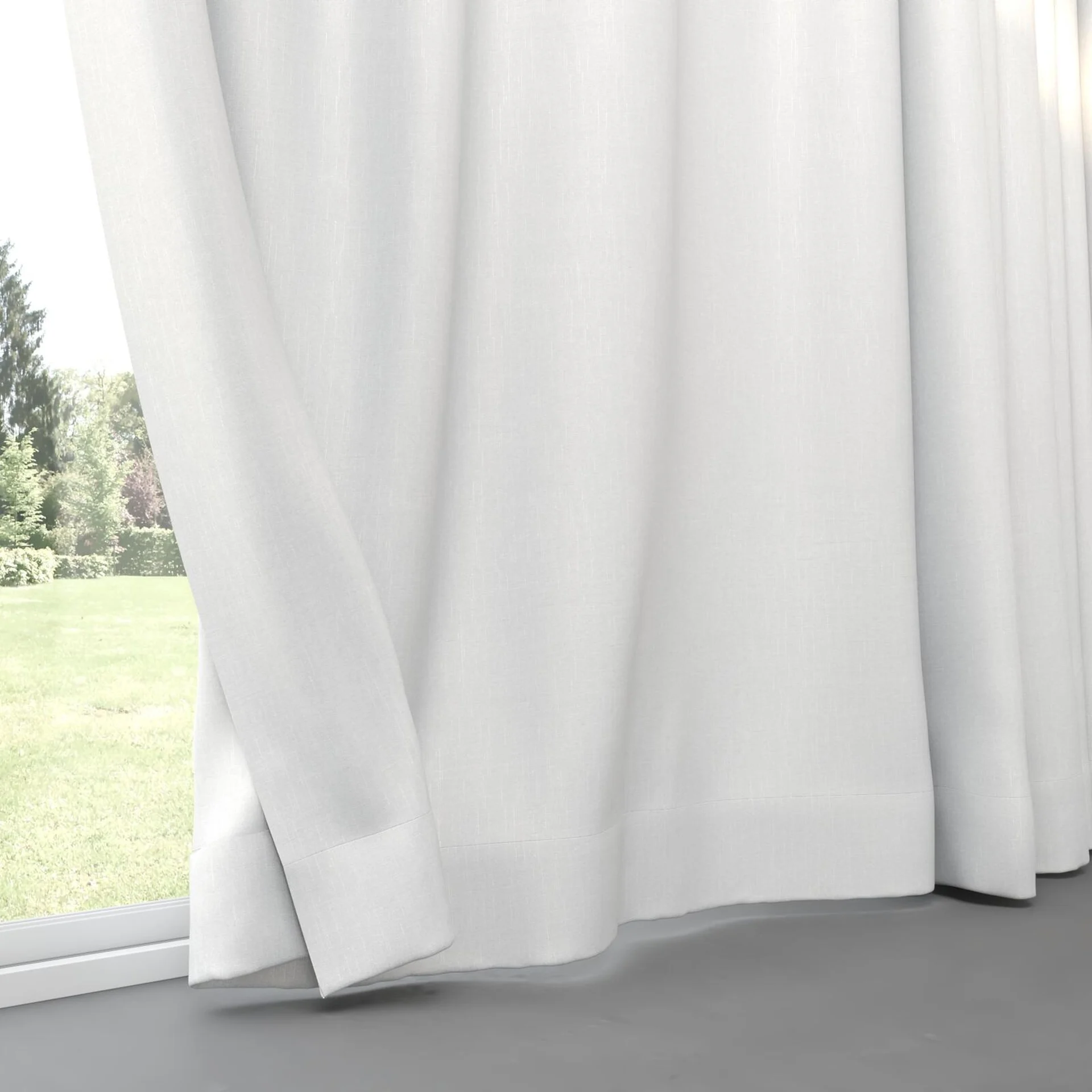 Bottom view of Bavaria Swan, pinch pleat