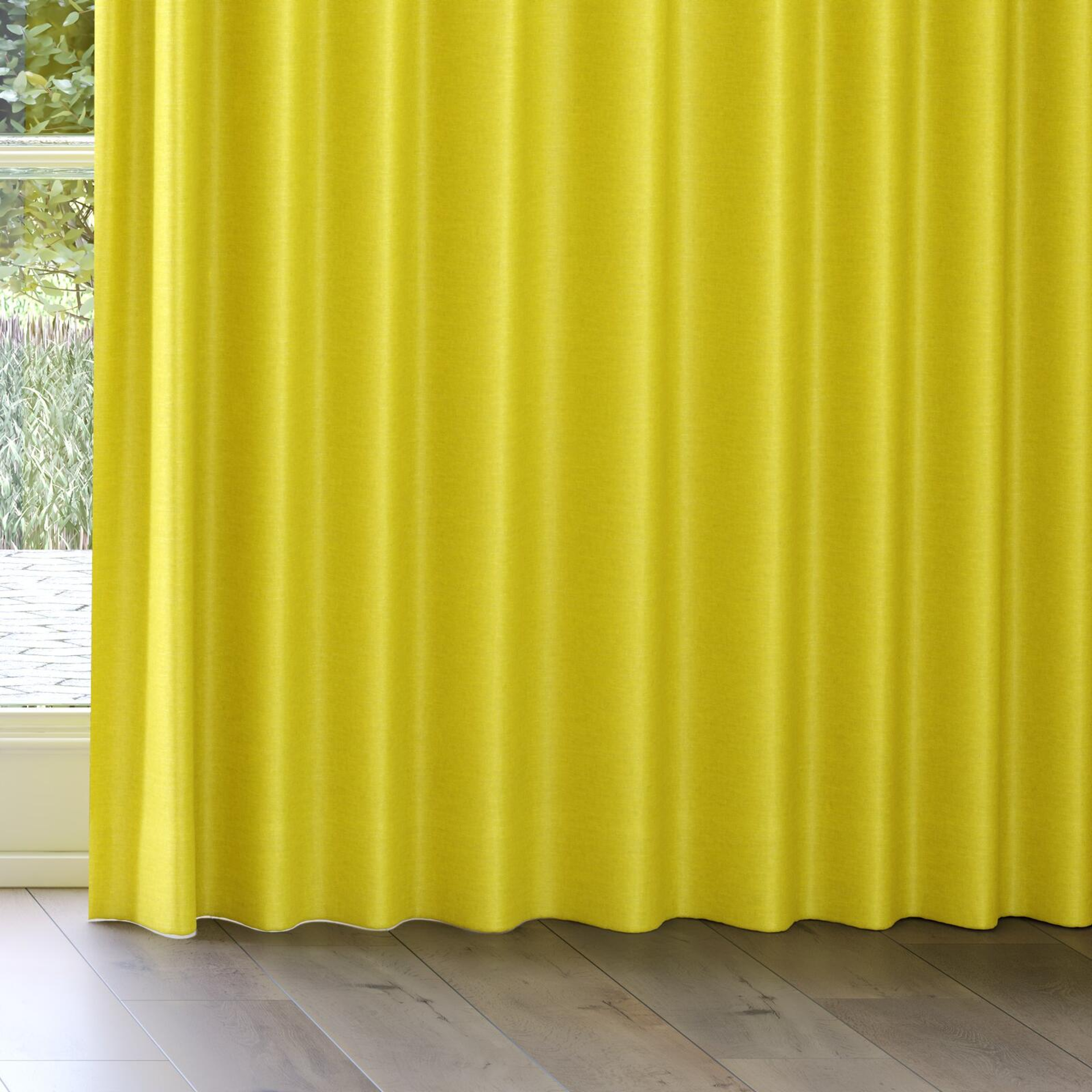 Bottom view of Provence Sulphur, on curtain rail