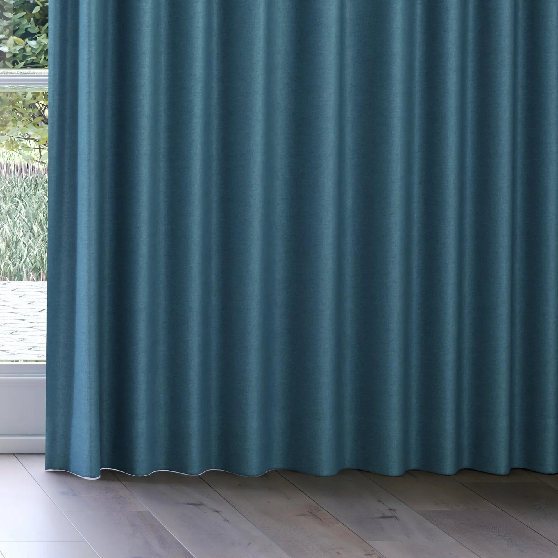 Bottom view of Drama Scuba, on curtain rail