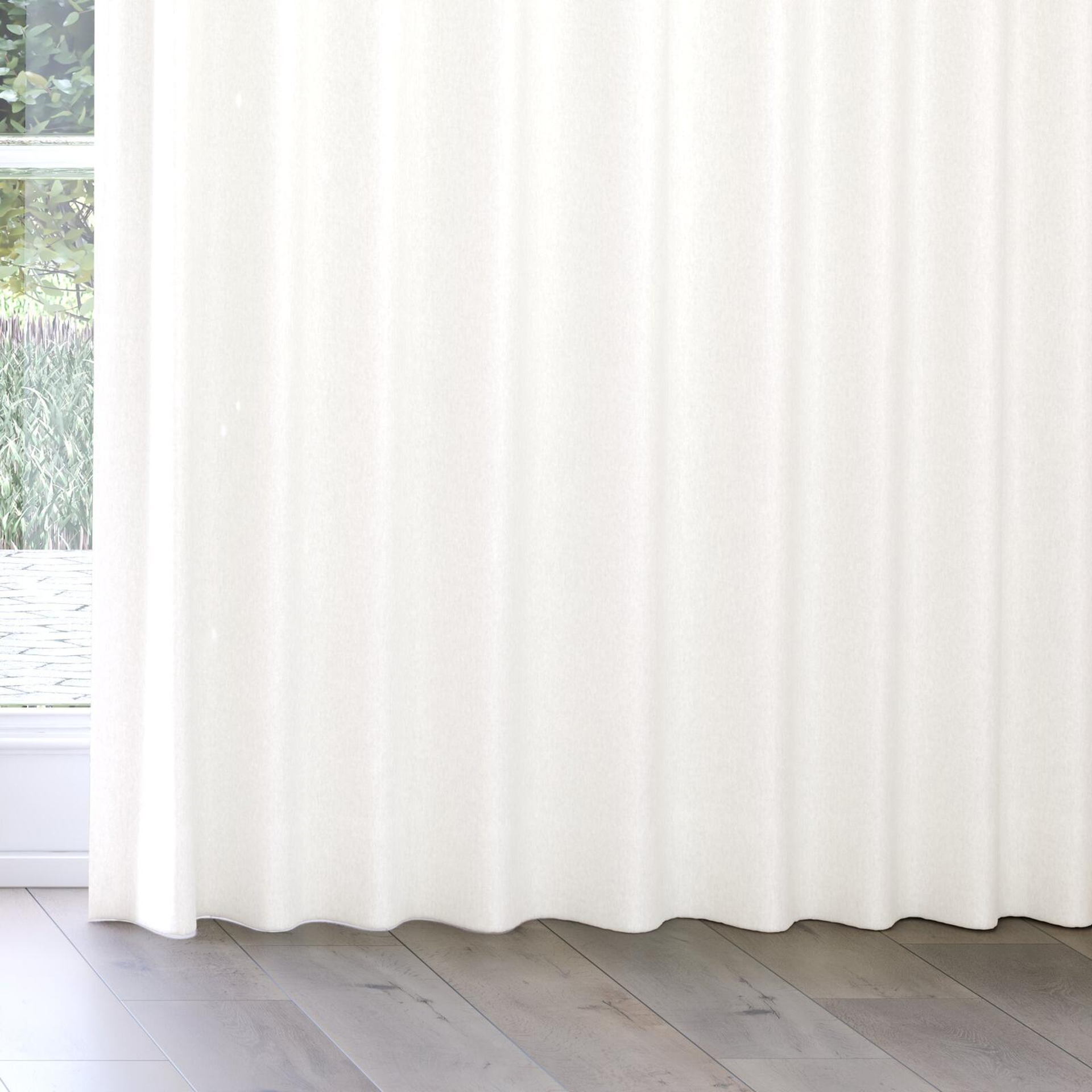 Bottom view of Woolly/Woolen Pristine, on curtain rail