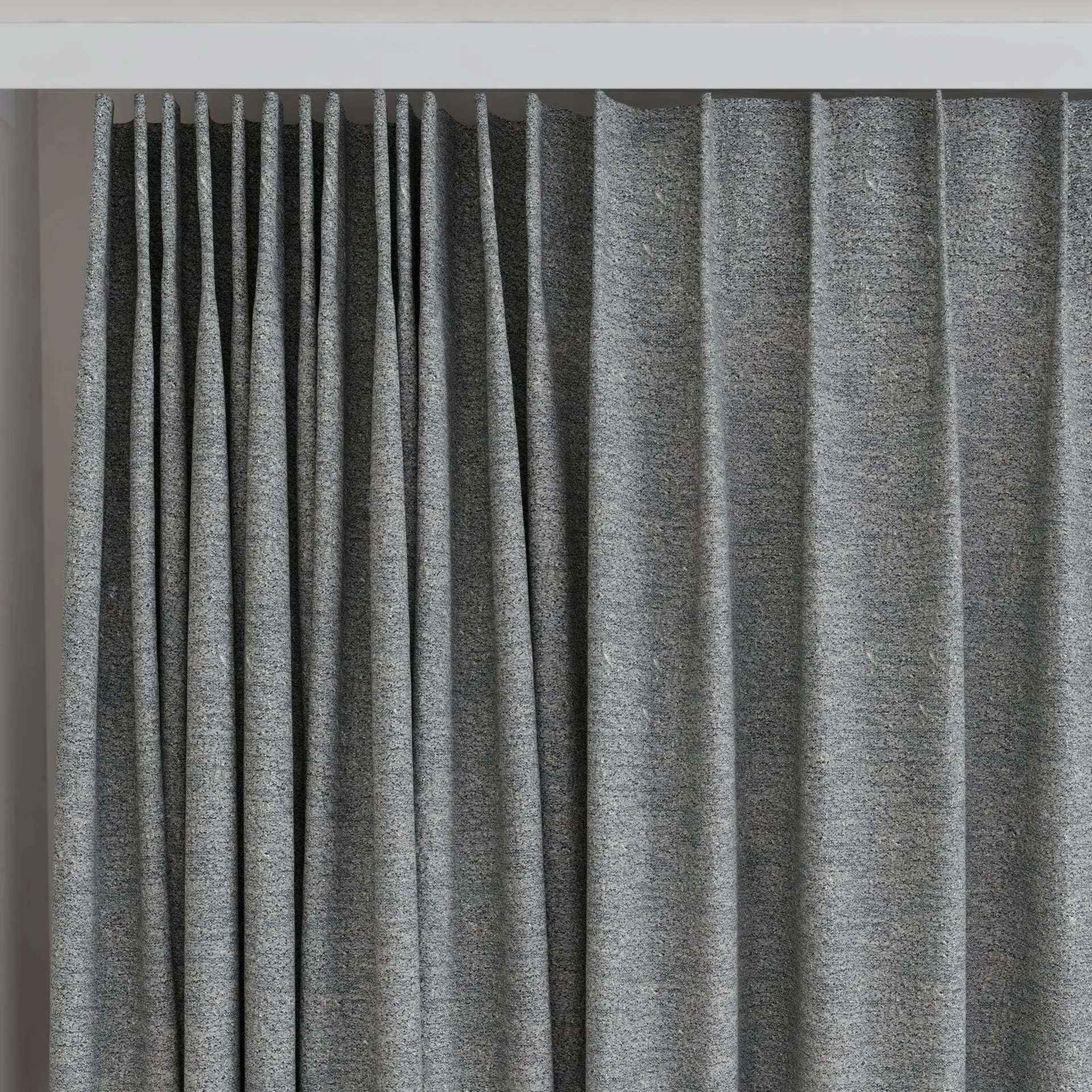 Top view of Metallique Zinc, on curtain rail