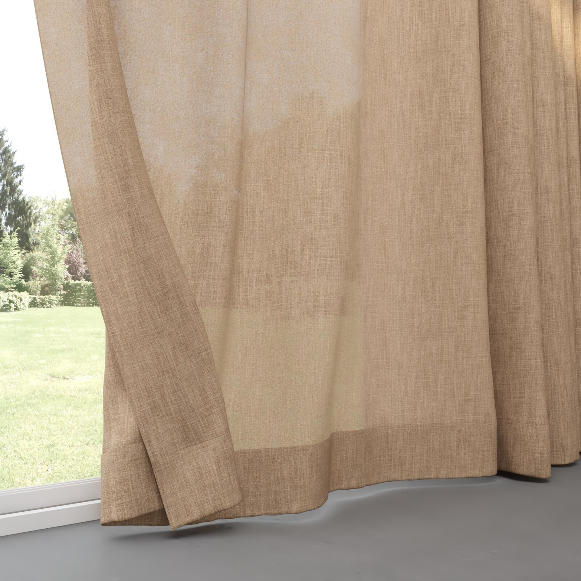 Bottom view of Motion Caramel, pinch pleat