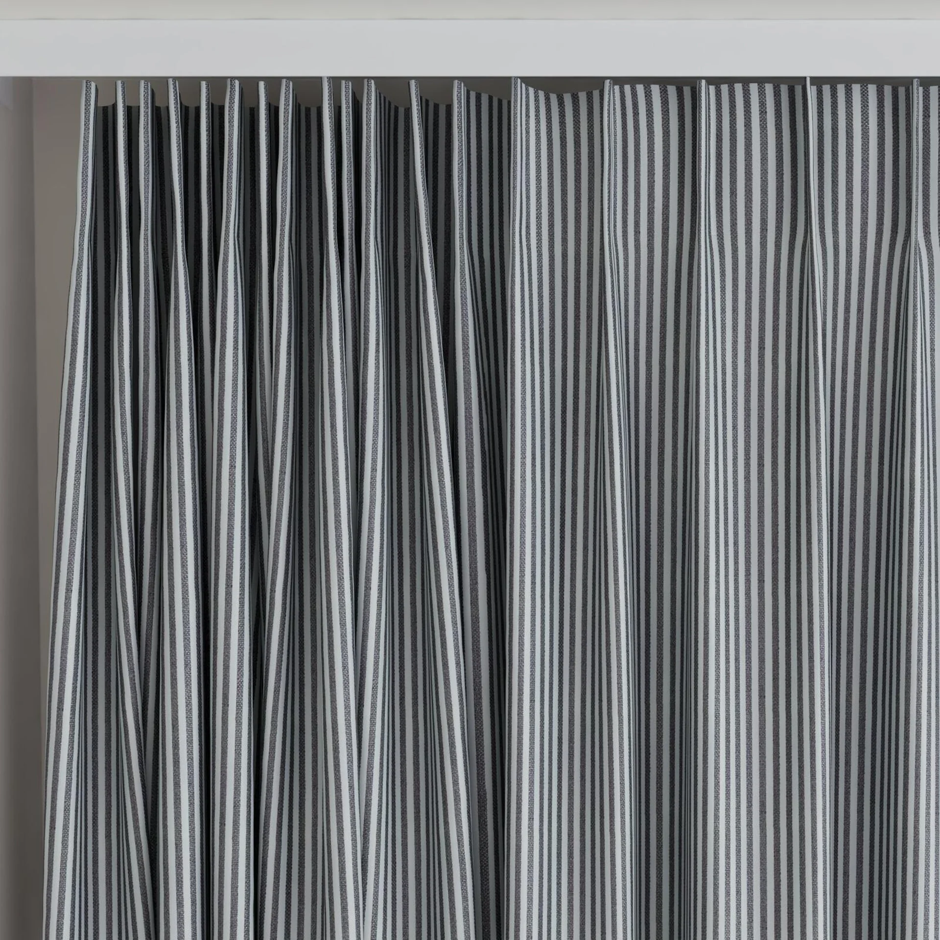 Top view of Nodulous Titanium, on curtain rail