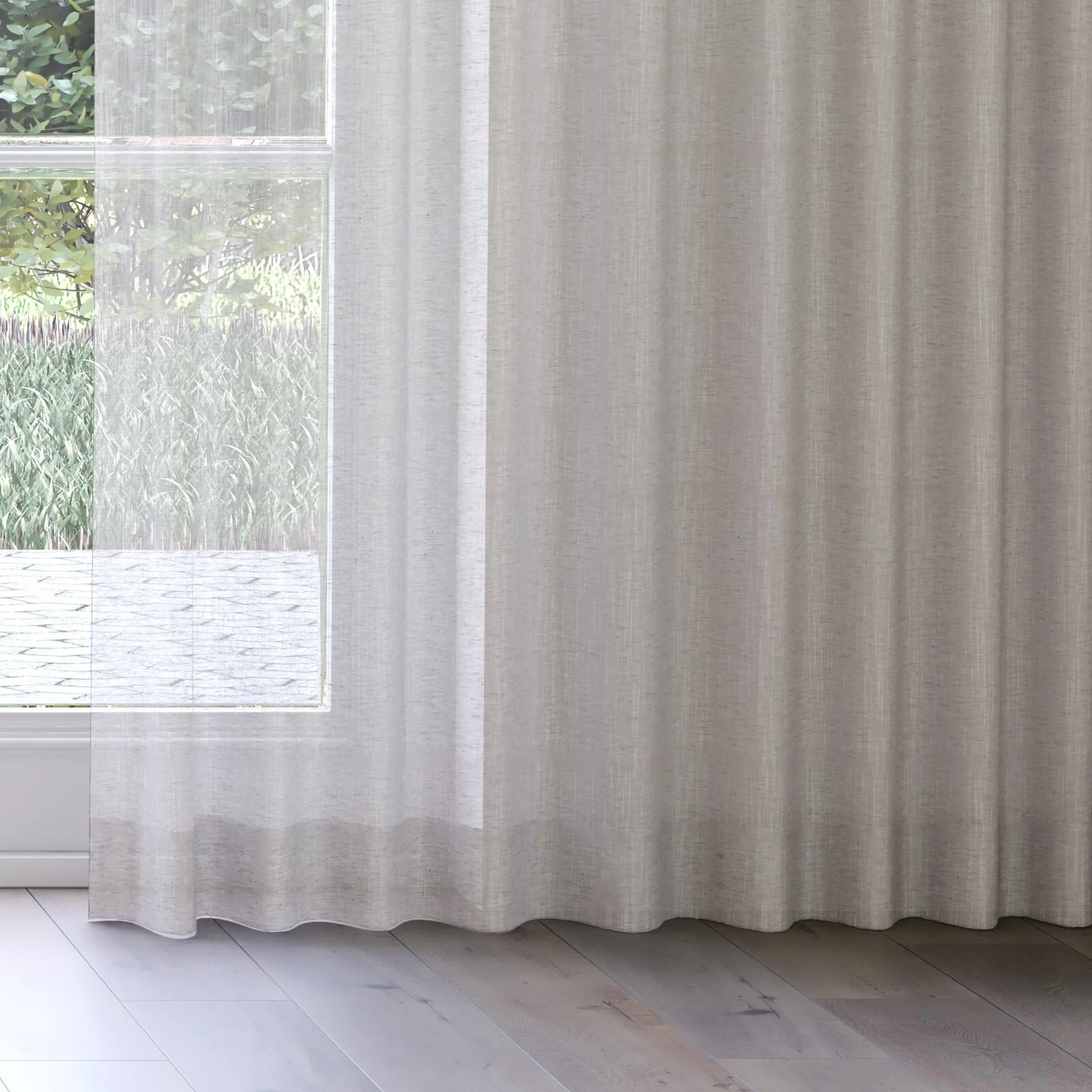 Bottom view of Rhythm Sable, on curtain rail