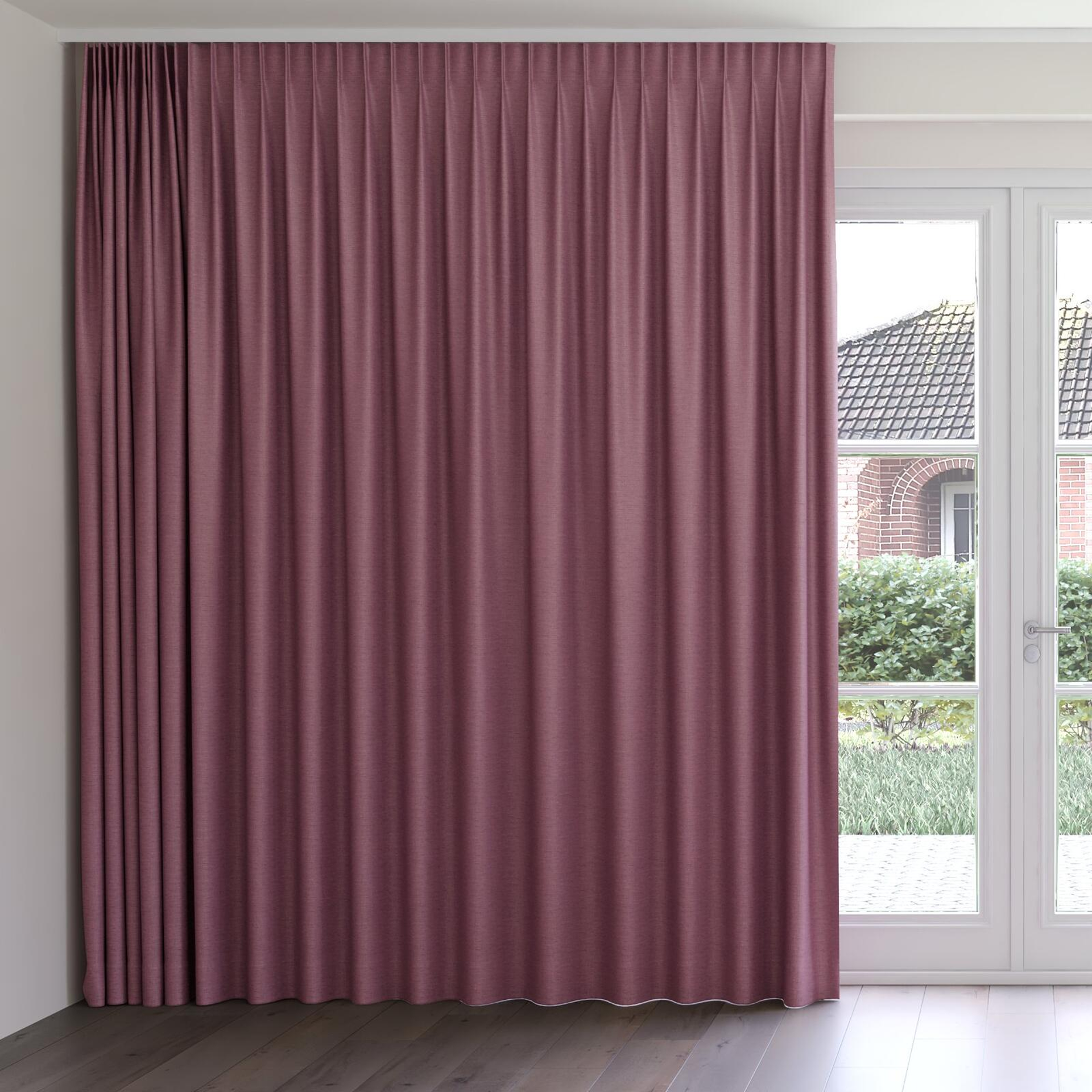 Front view of Bravo Crocus, on curtain rail