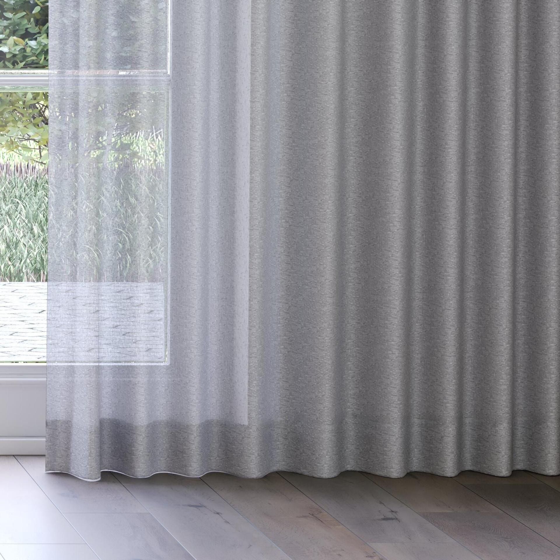 Bottom view of Kyoto Shadow, on curtain rail