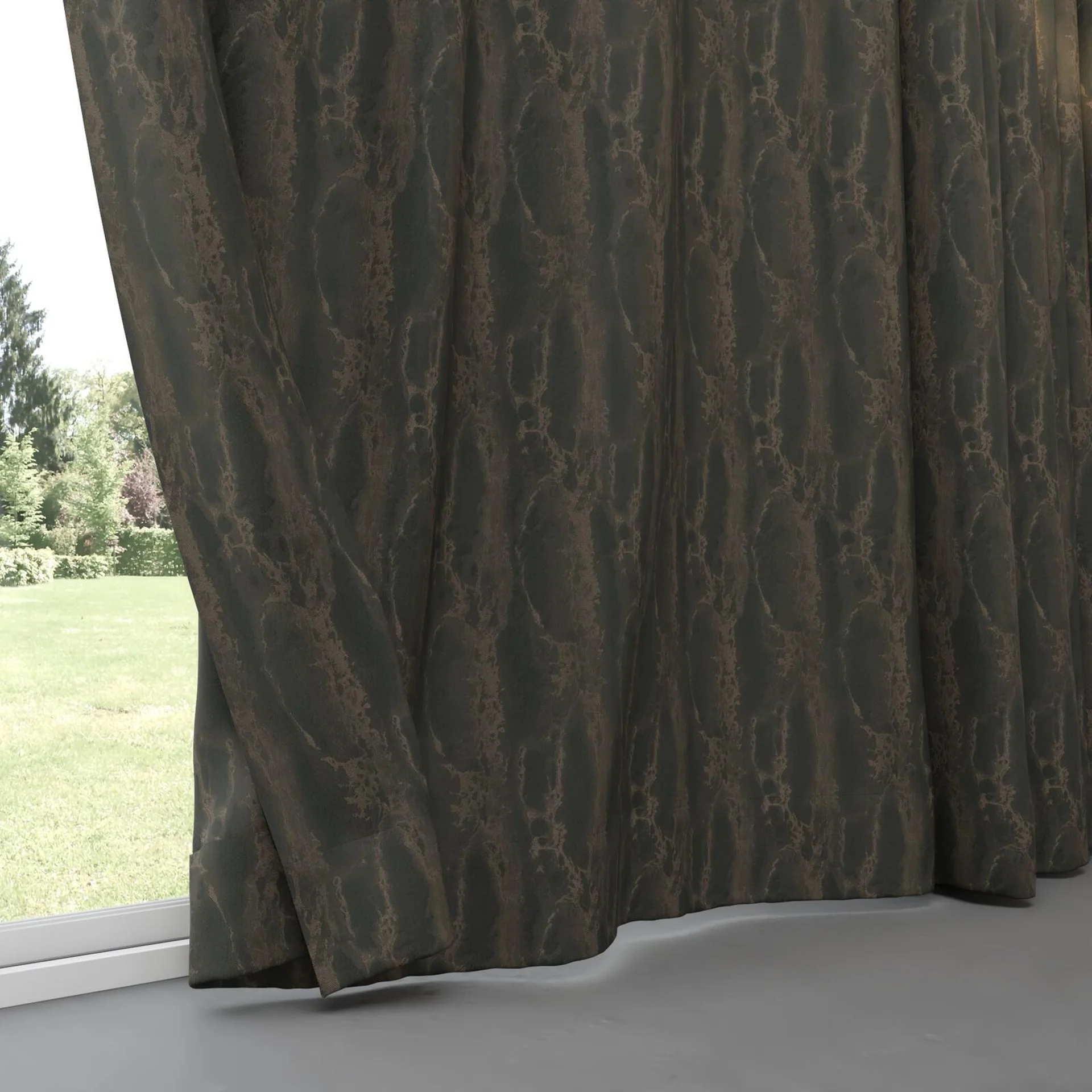 Bottom view of Anthology Onyx, pinch pleat