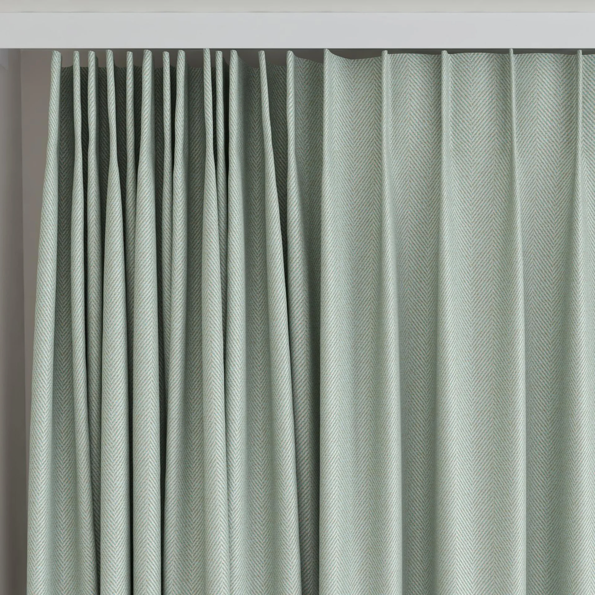 Top view of Trailblazer Duckegg, on curtain rail