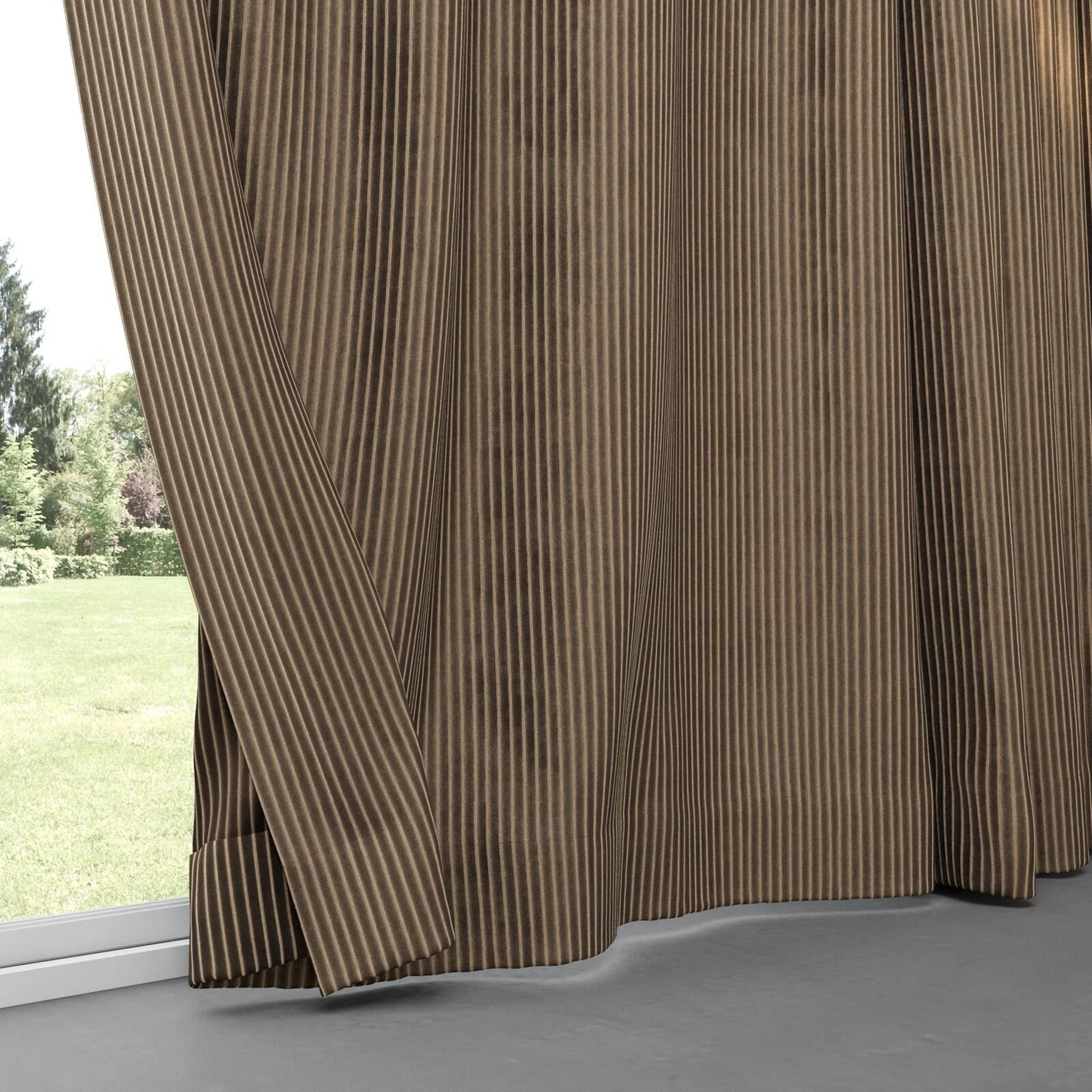 Bottom view of Embrace Chocolate, pinch pleat