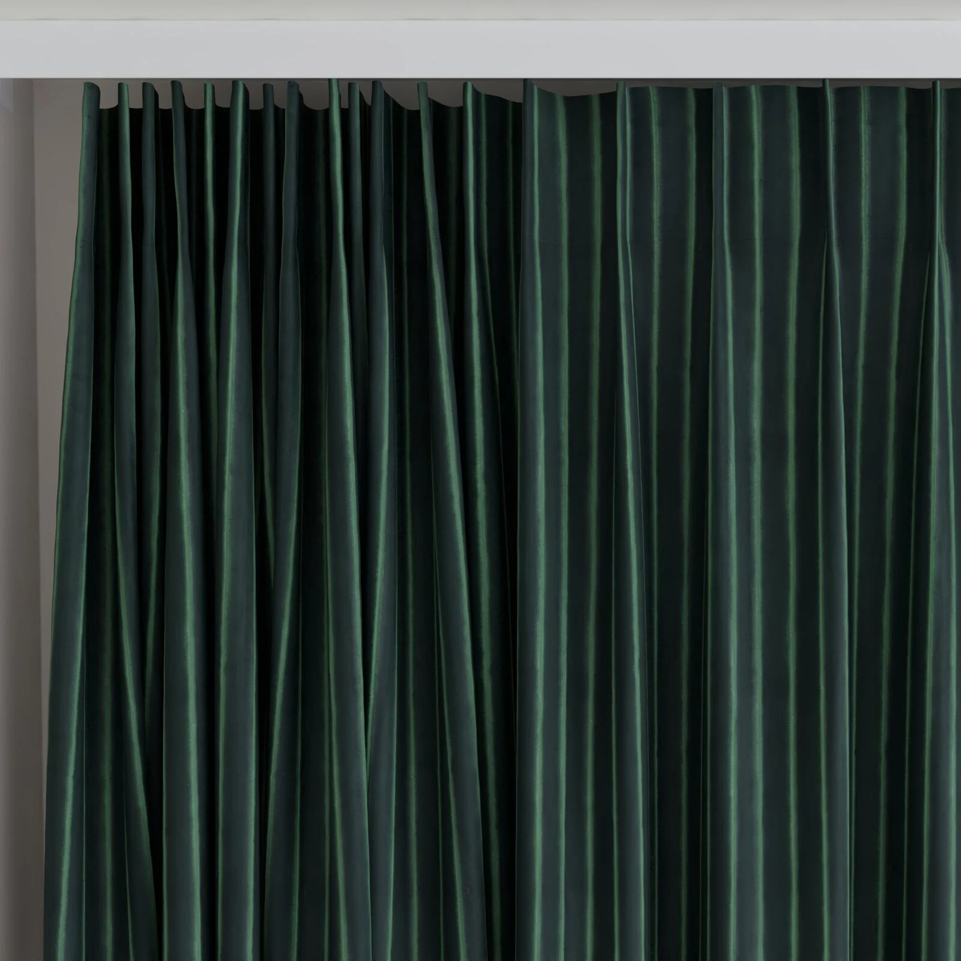 Top view of Cordial Jade, on curtain rail