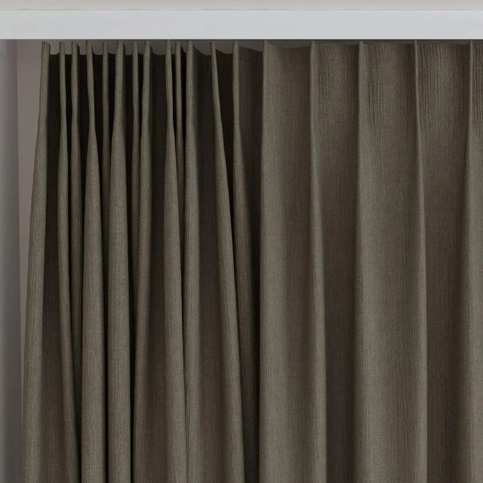 Top view of Northstar Bison, on curtain rail