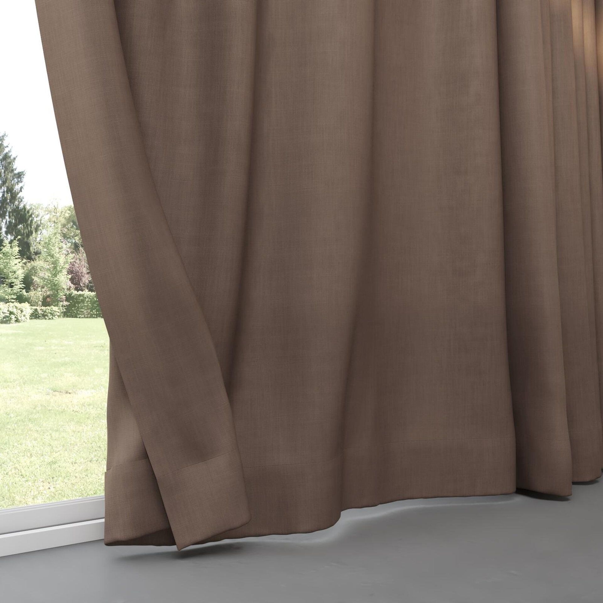 Bottom view of Lexicon Bison, pinch pleat