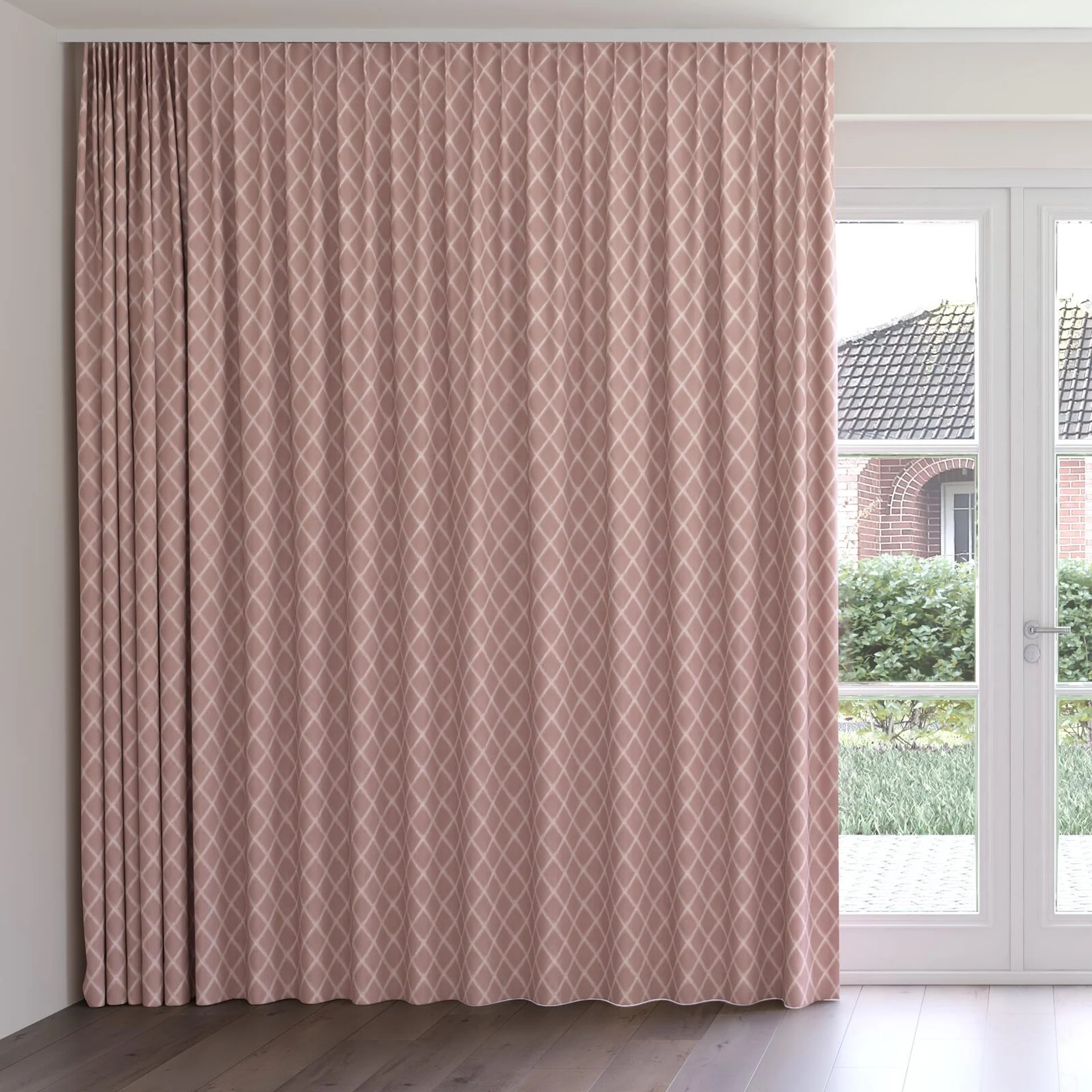 Front view of Pantheon Sugar, on curtain rail