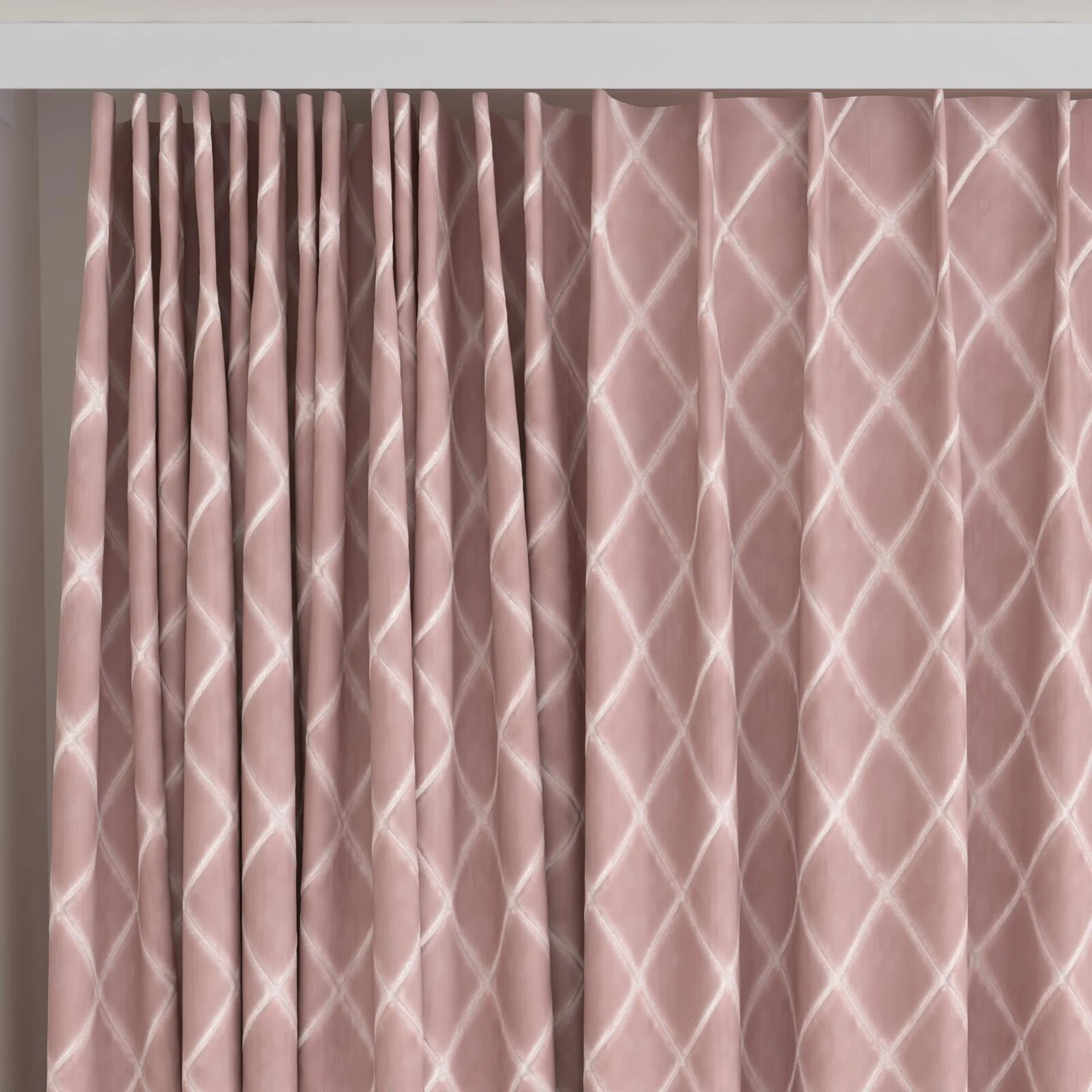 Top view of Pantheon Sugar, on curtain rail