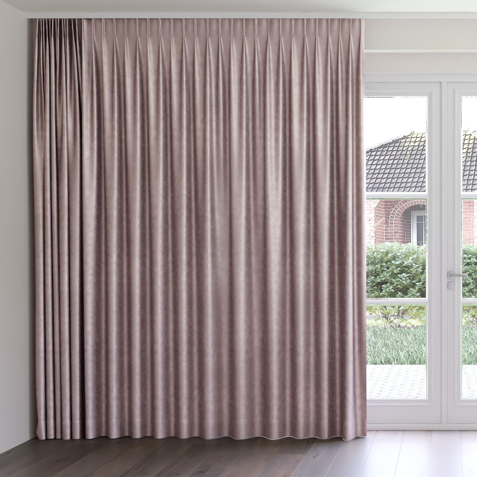 Front view of Fizz Heather, on curtain rail